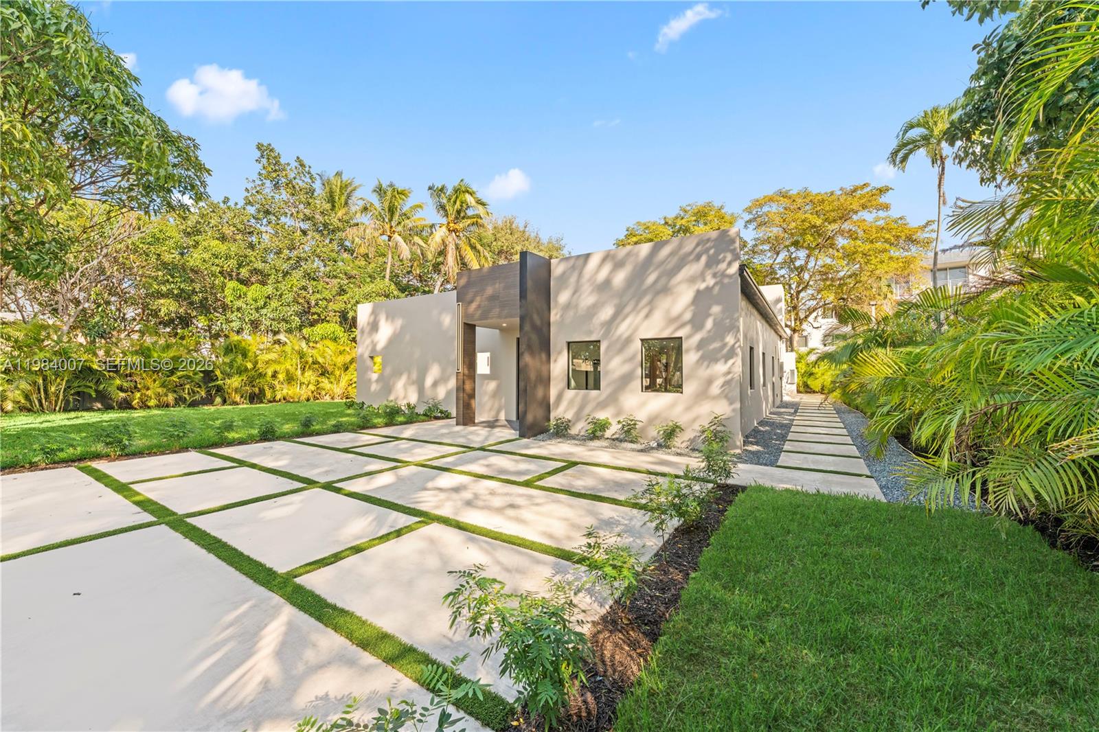 12335 Griffing Blvd North Miami, FL 33161