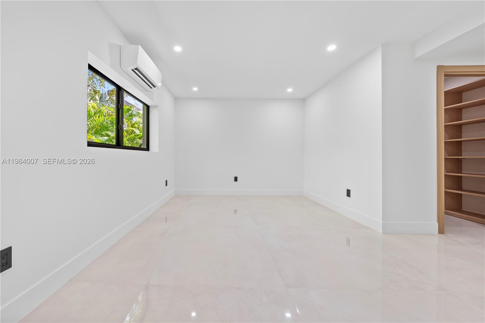 12335 Griffing Blvd North Miami, FL 33161