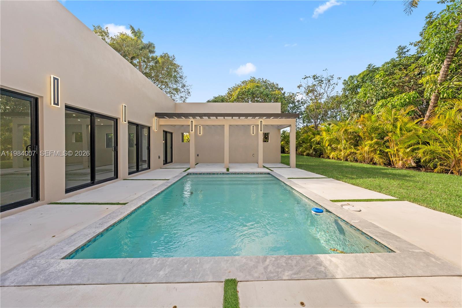 12335 Griffing Blvd North Miami, FL 33161