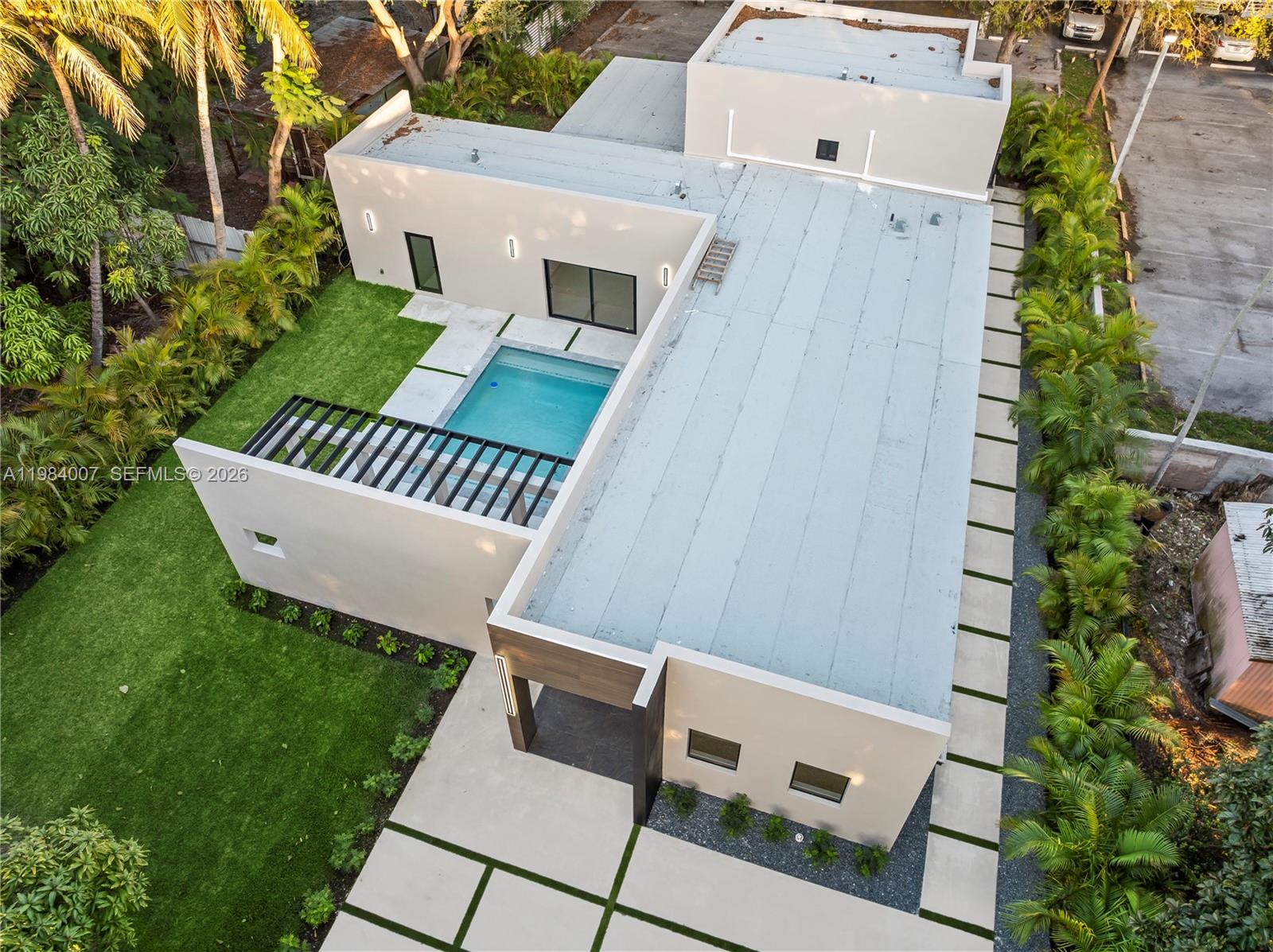 12335 Griffing Blvd North Miami, FL 33161