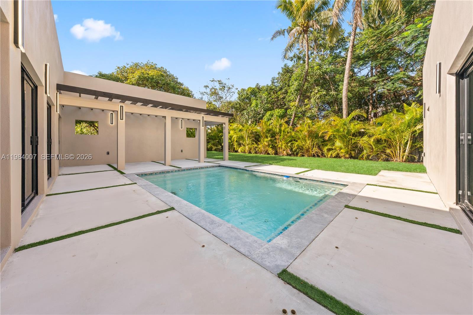 12335 Griffing Blvd North Miami, FL 33161