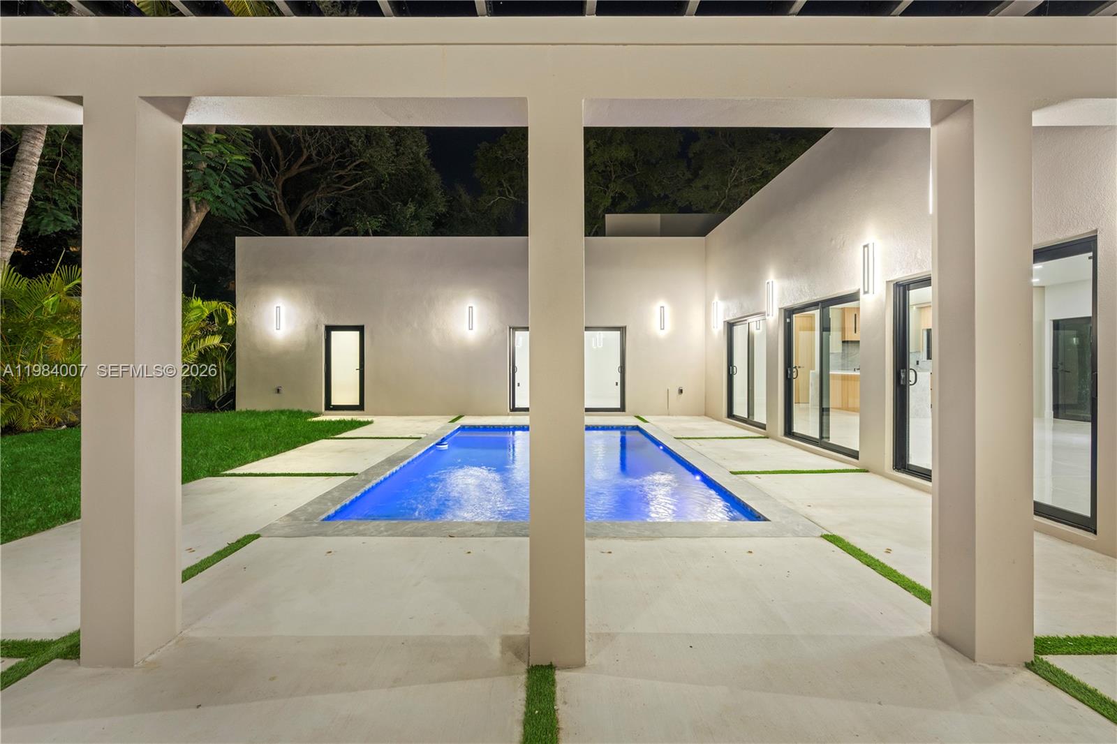 12335 Griffing Blvd North Miami, FL 33161