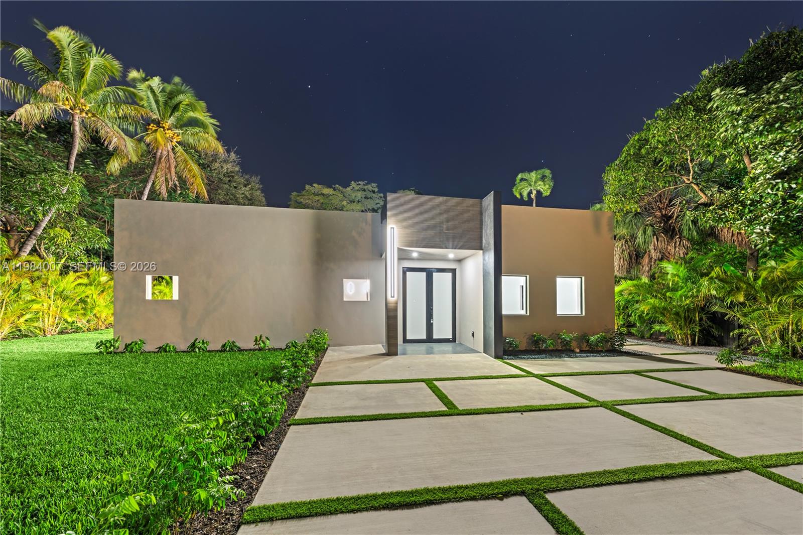 12335 Griffing Blvd North Miami, FL 33161