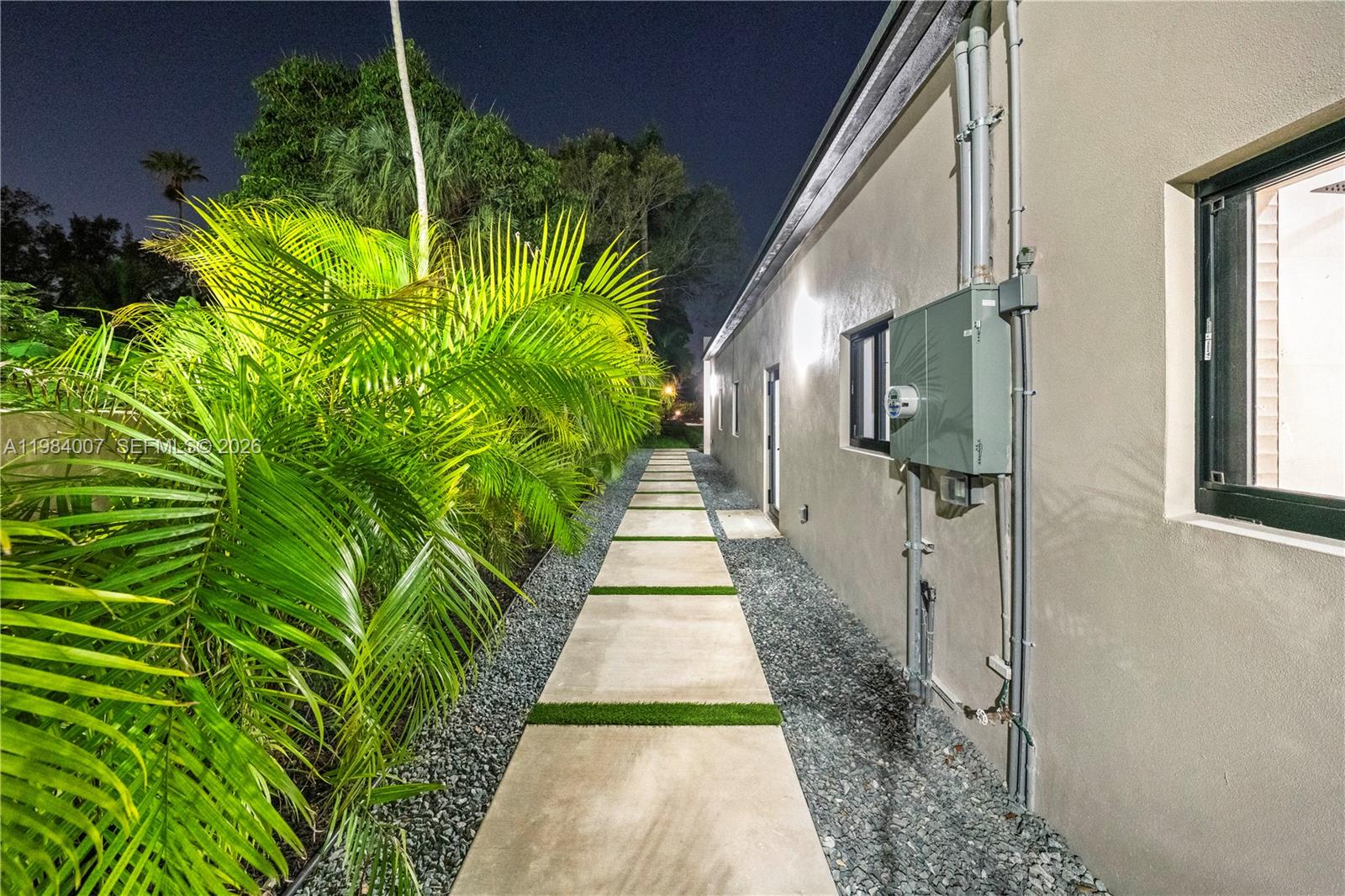 12335 Griffing Blvd North Miami, FL 33161