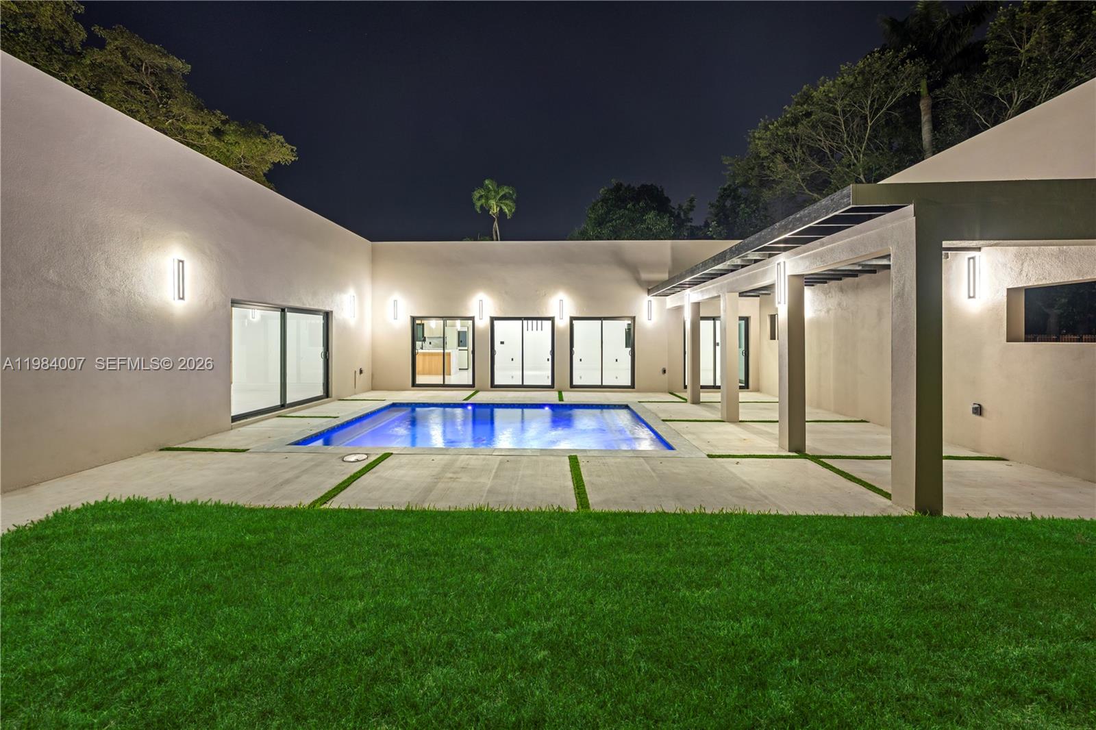 12335 Griffing Blvd North Miami, FL 33161