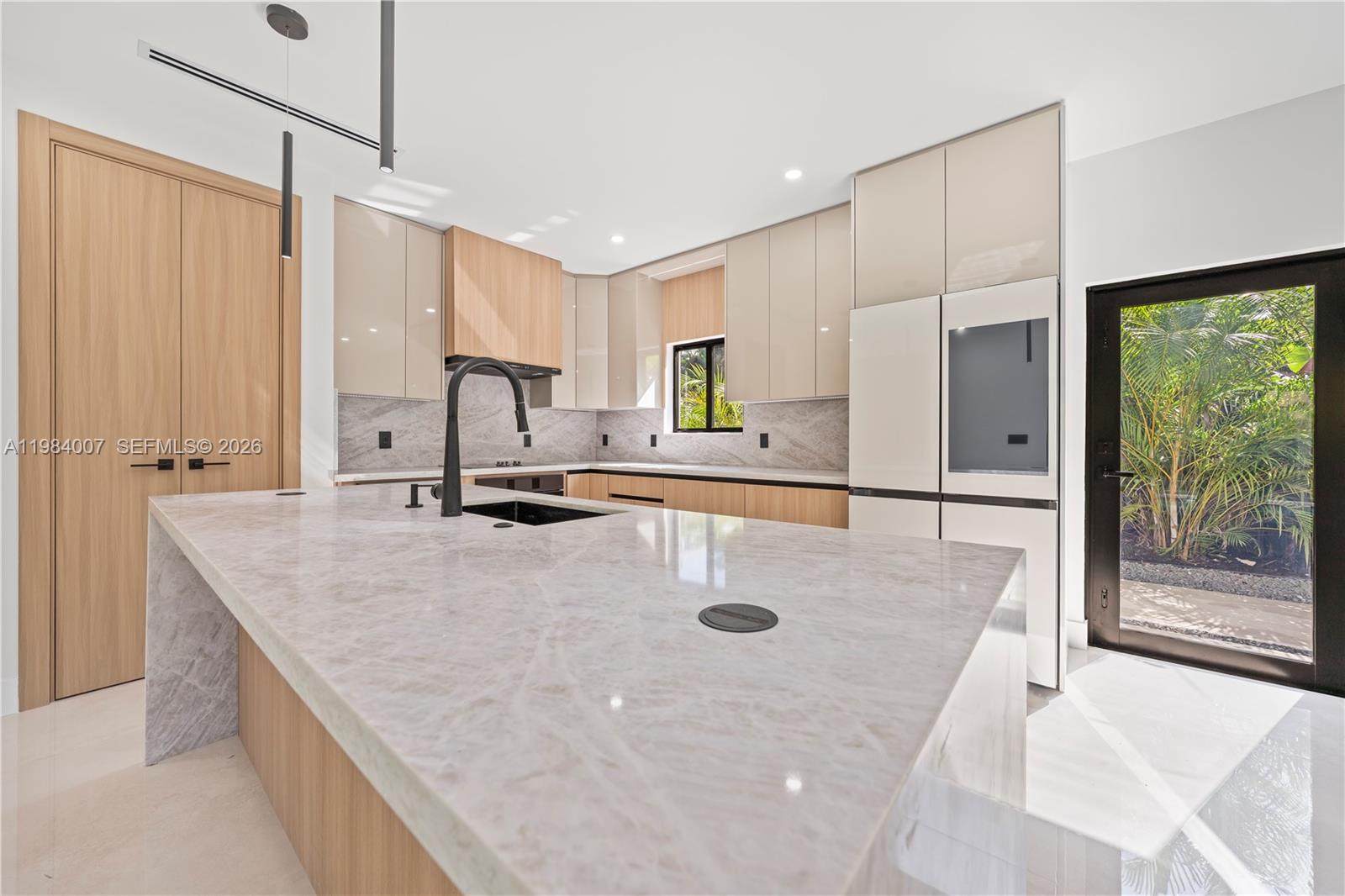 12335 Griffing Blvd North Miami, FL 33161