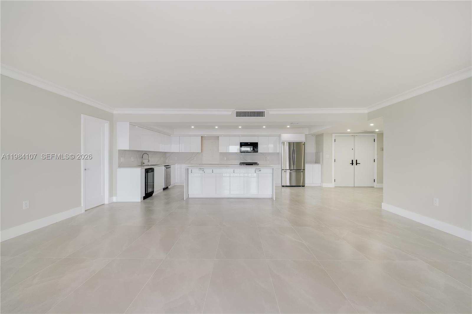 1 Grove Isle Dr #A904 Miami, FL 33133