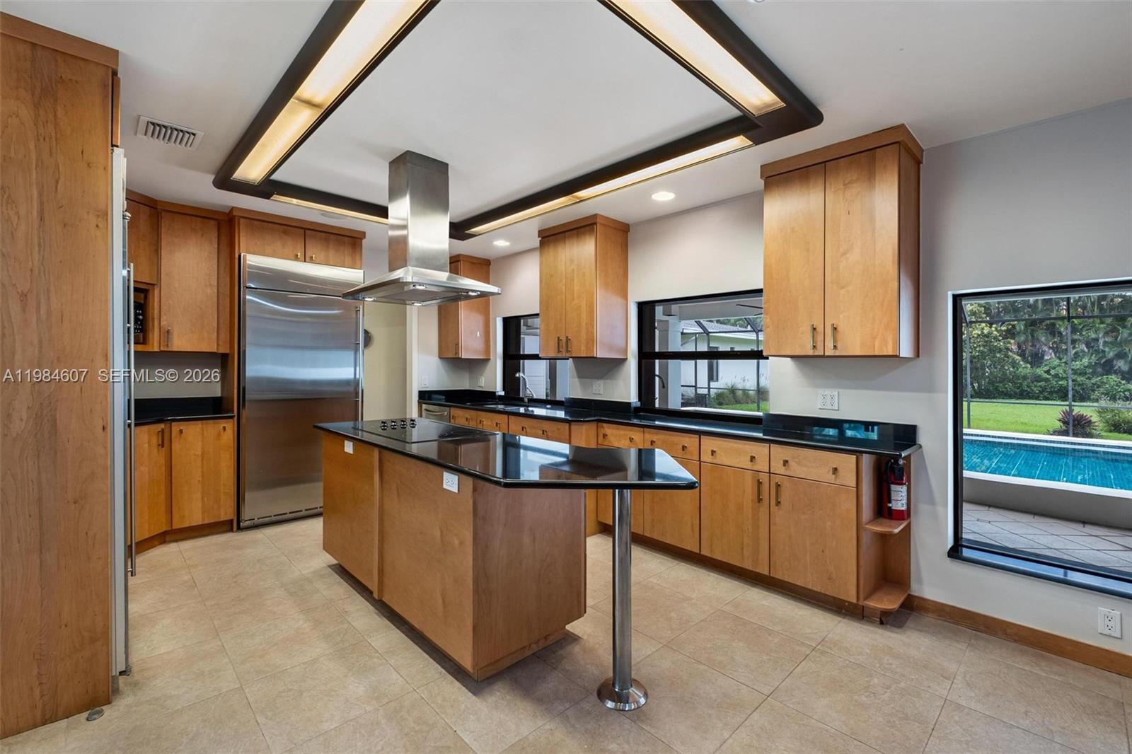 6220 SW 123rd Ter Pinecrest, FL 33156