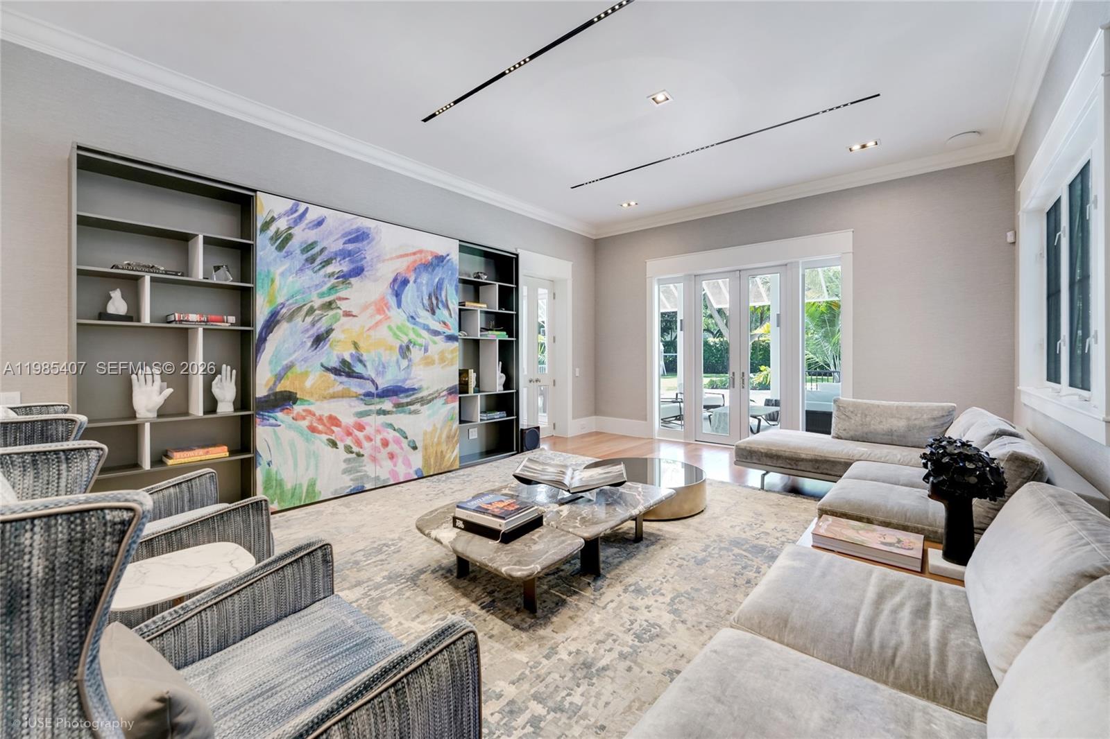 4550 Sunset Dr Coral Gables, FL 33143