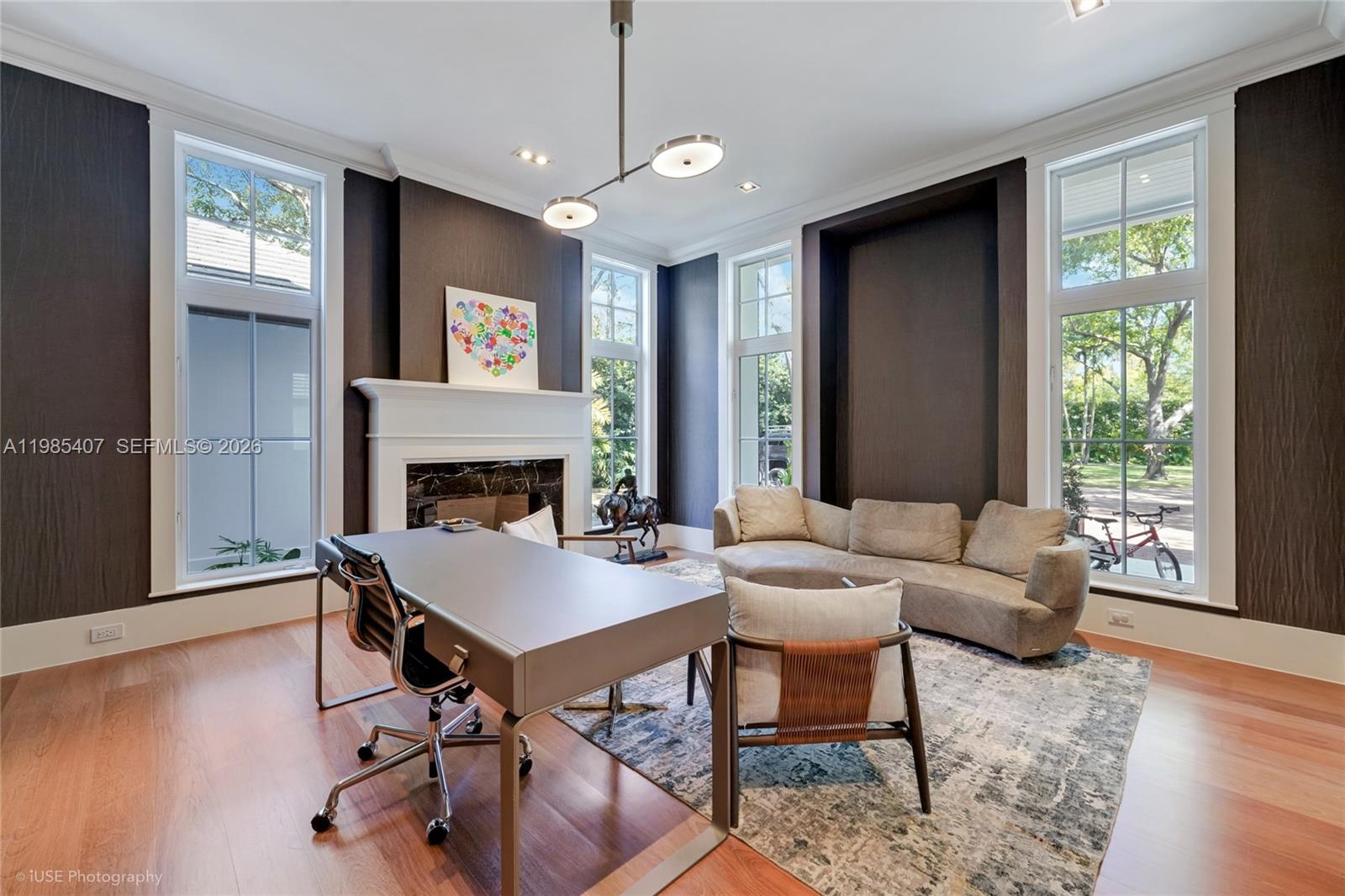 4550 Sunset Dr Coral Gables, FL 33143