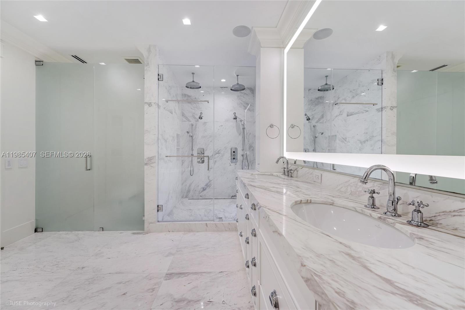 4550 Sunset Dr Coral Gables, FL 33143