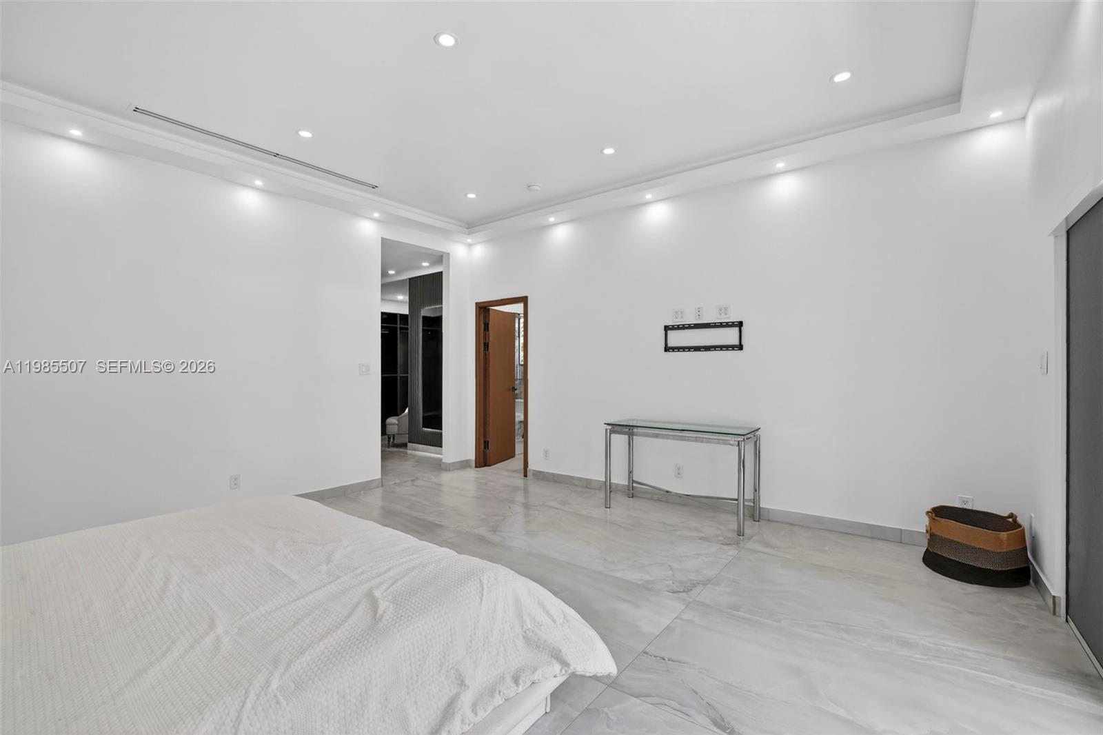 3000 Riverland Rd Fort Lauderdale, FL 33312