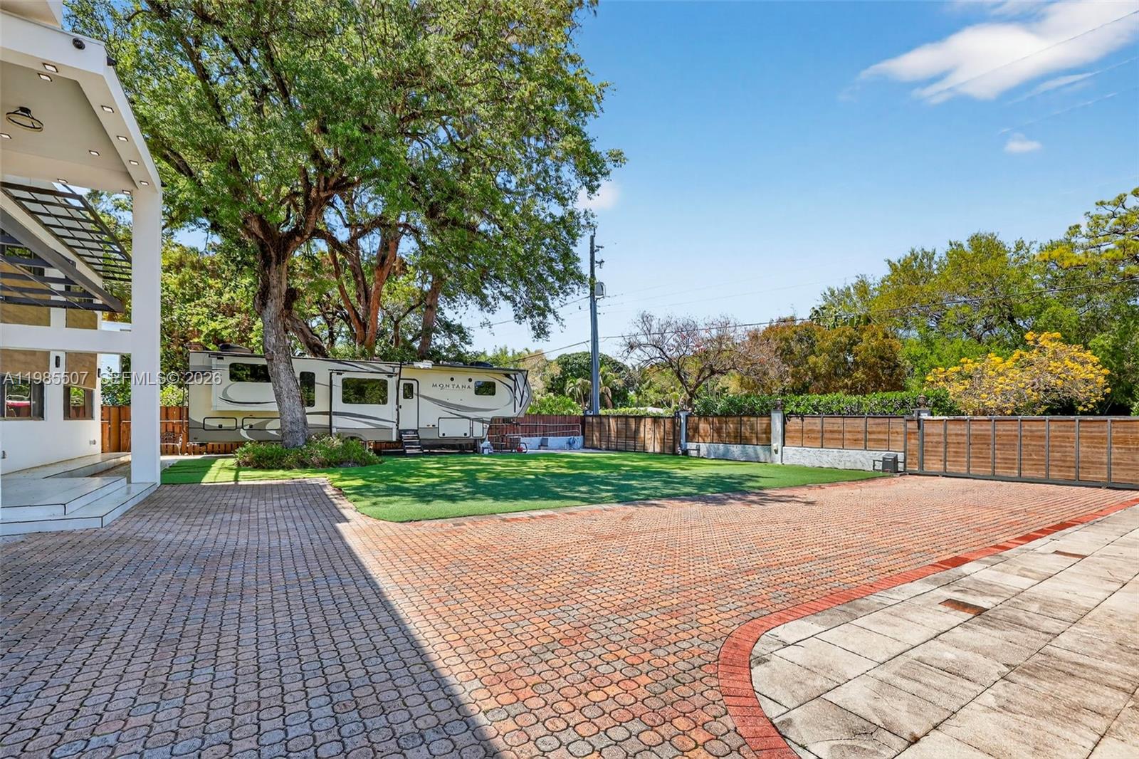 3000 Riverland Rd Fort Lauderdale, FL 33312