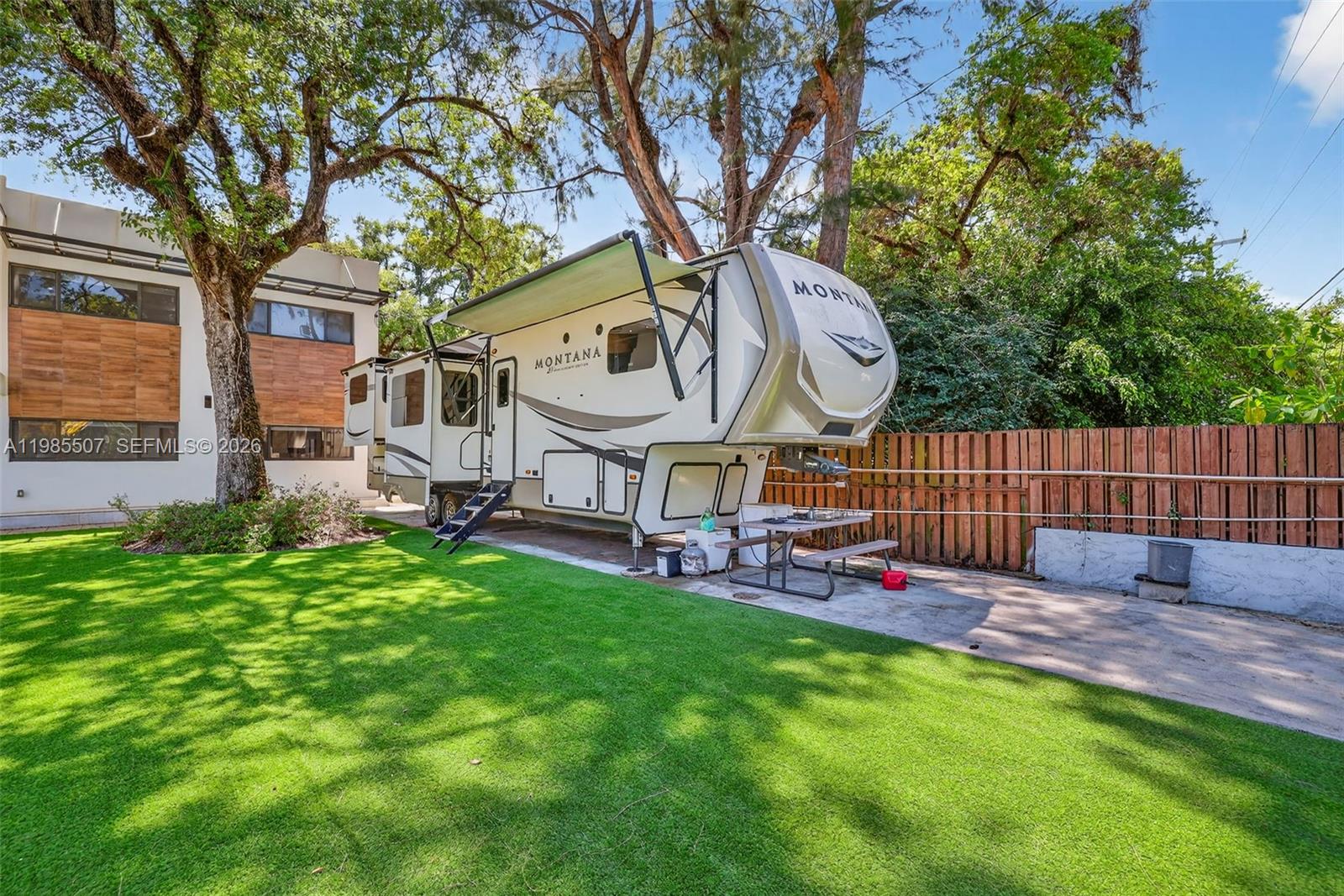 3000 Riverland Rd Fort Lauderdale, FL 33312