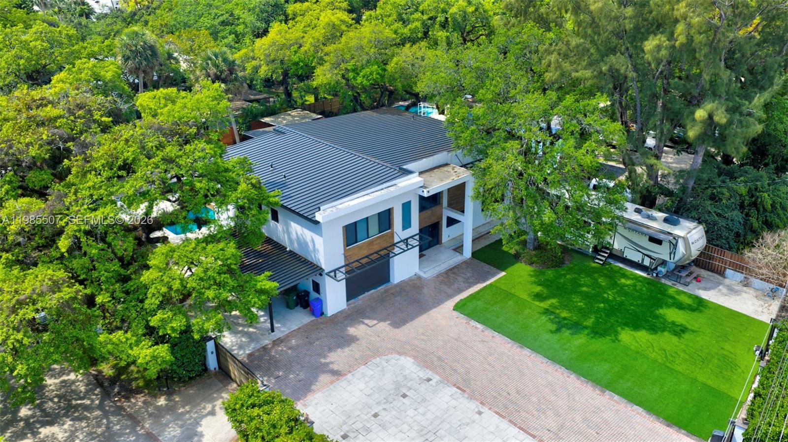 3000 Riverland Rd Fort Lauderdale, FL 33312