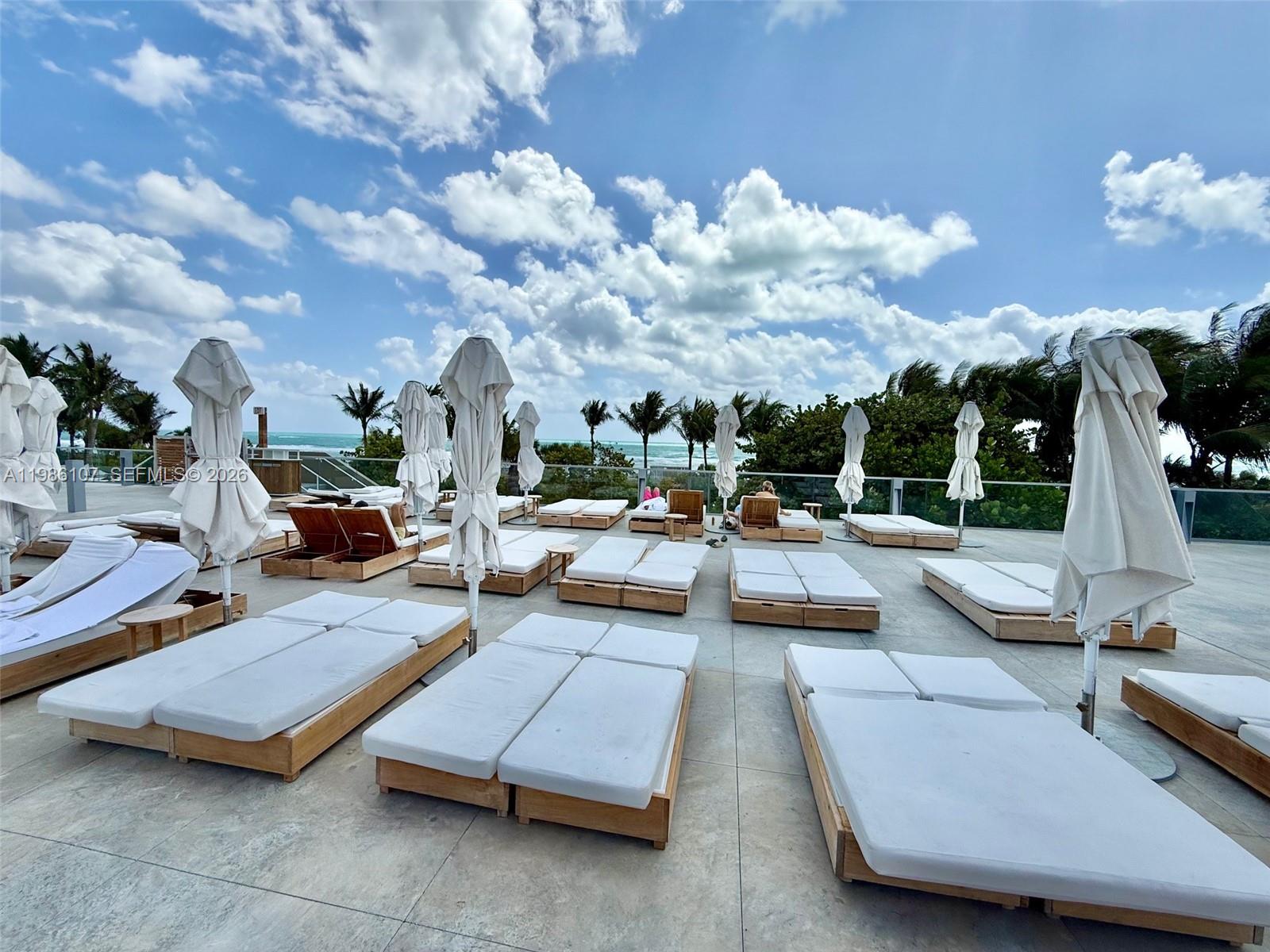 2301 Collins Ave #931 Miami Beach, FL 33139