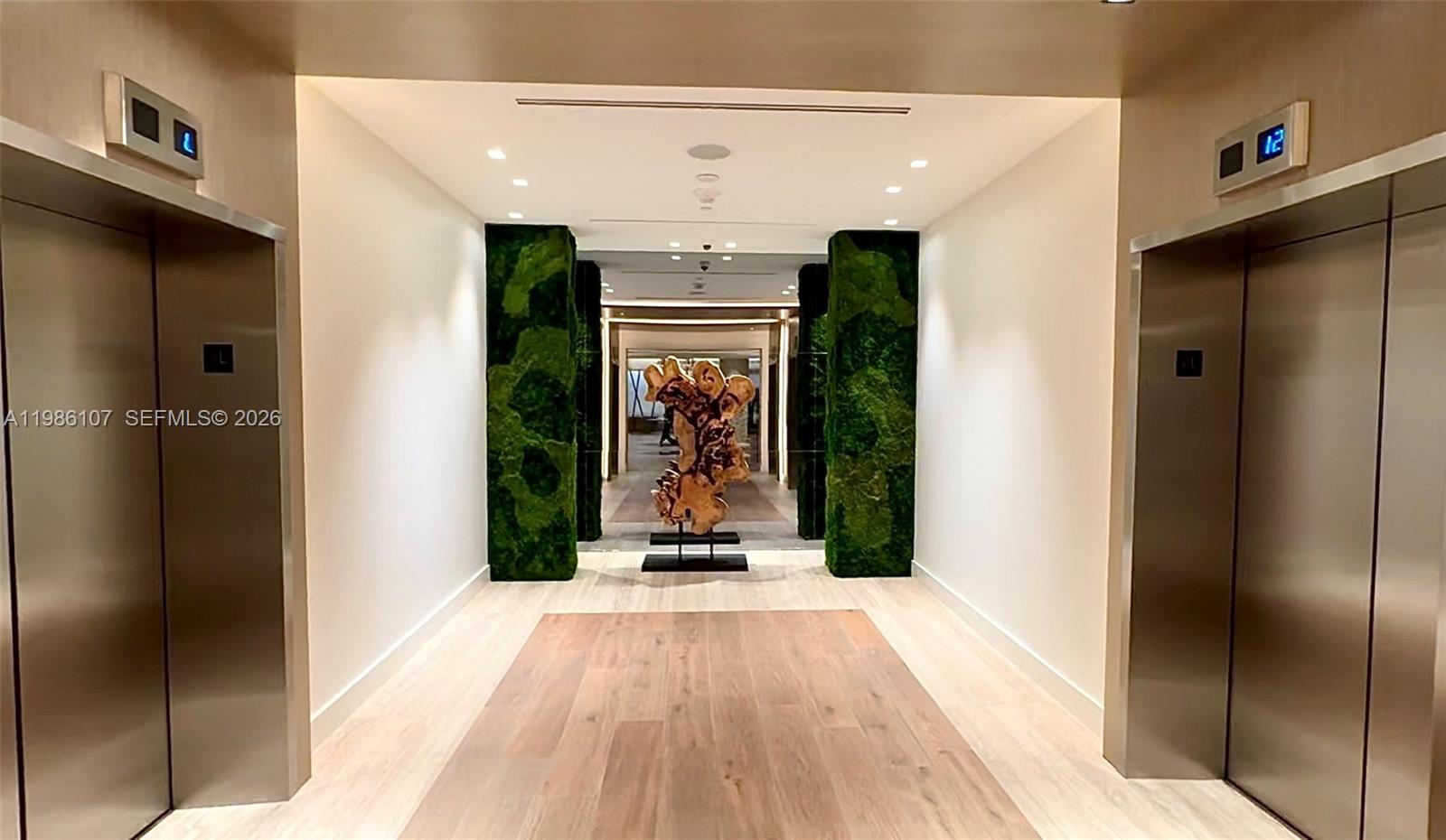 2301 Collins Ave #931 Miami Beach, FL 33139