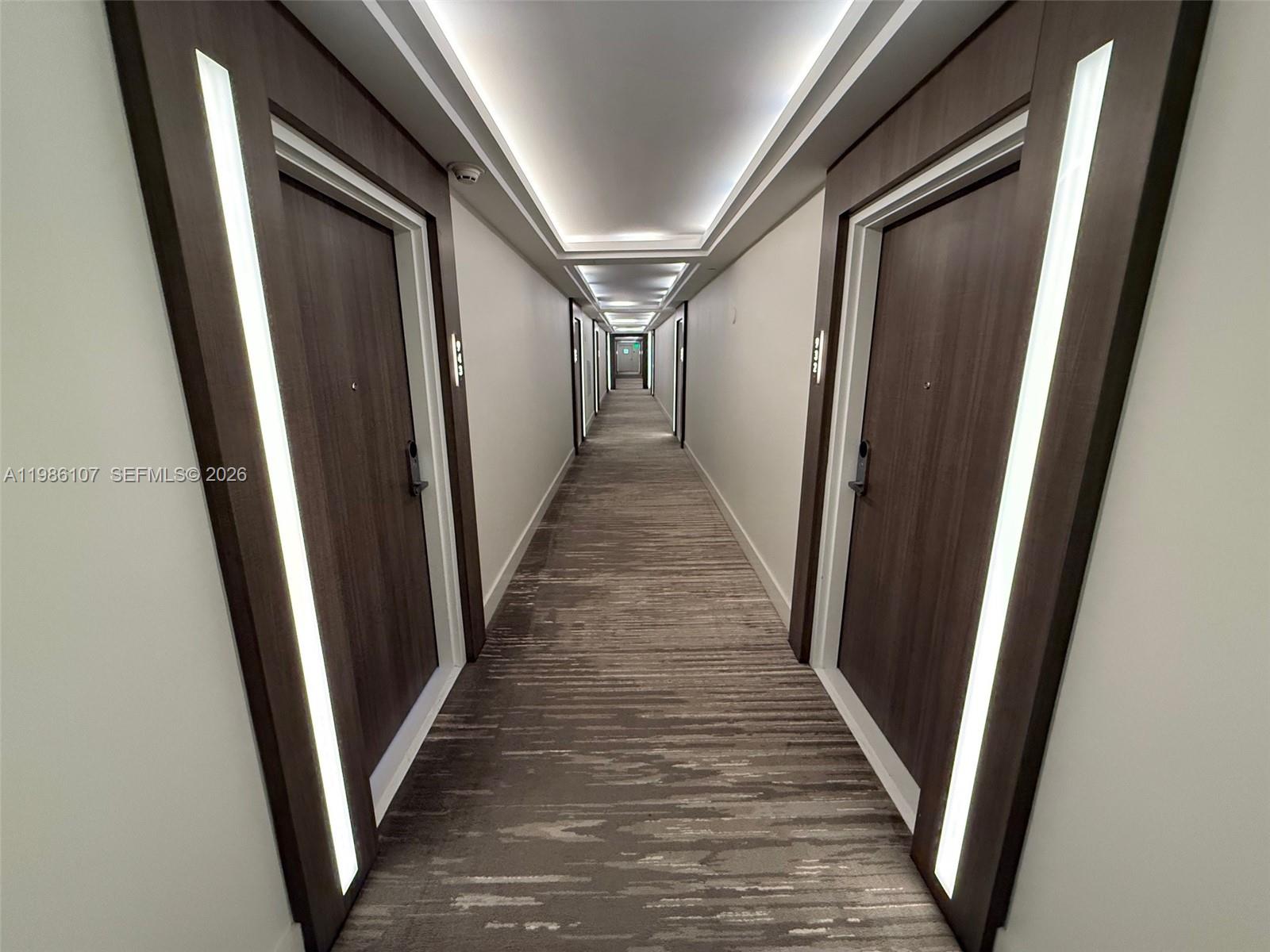 2301 Collins Ave #931 Miami Beach, FL 33139