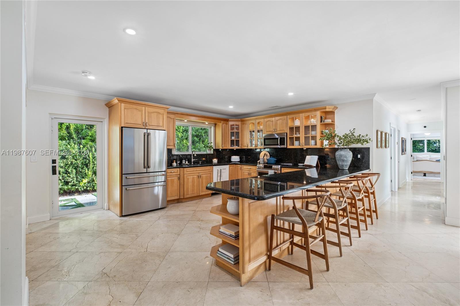 10235 SW 58th Ct Pinecrest, FL 33156