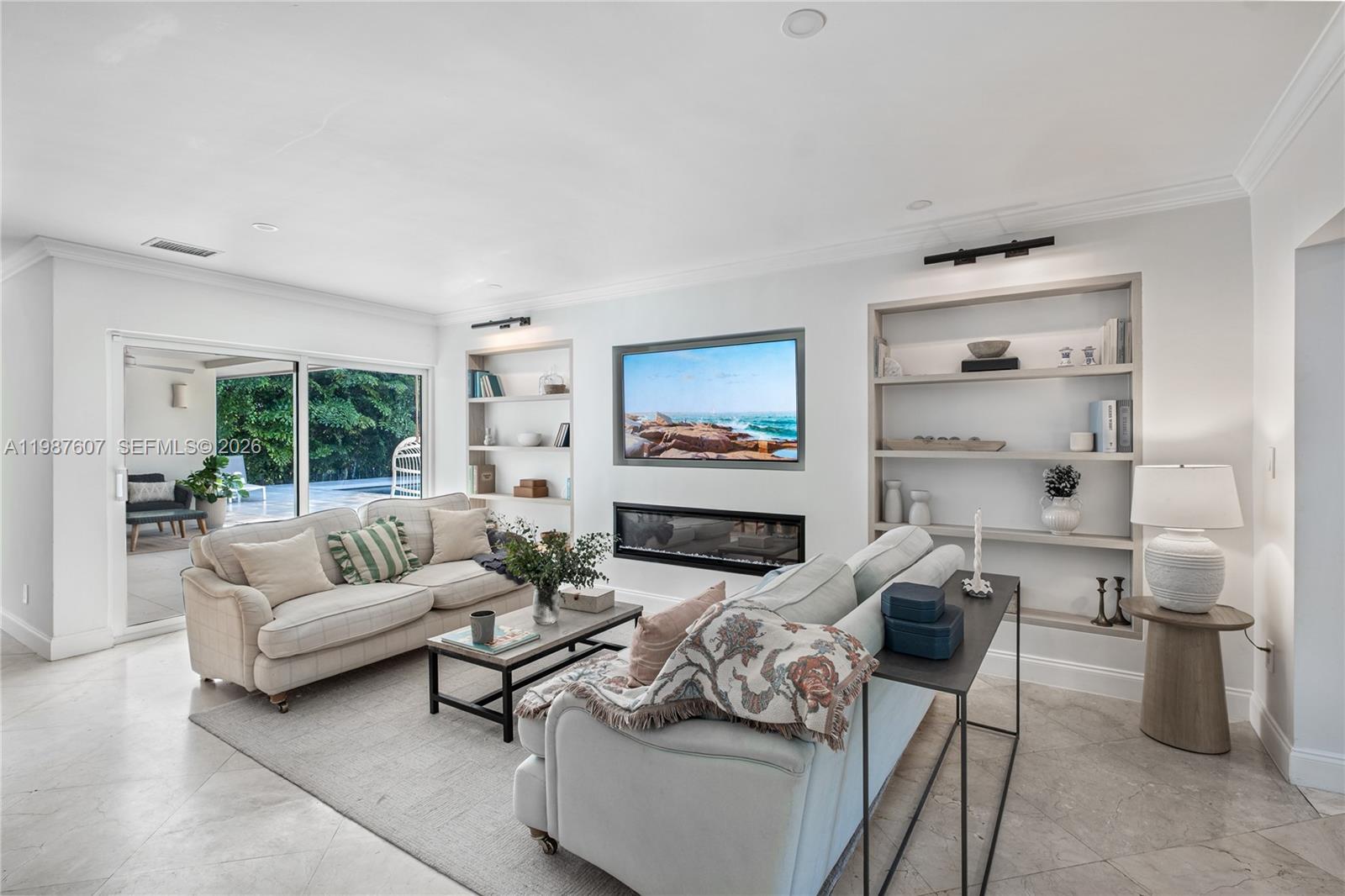 10235 SW 58th Ct Pinecrest, FL 33156