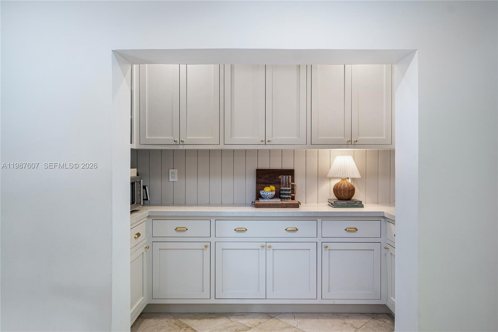 10235 SW 58th Ct Pinecrest, FL 33156