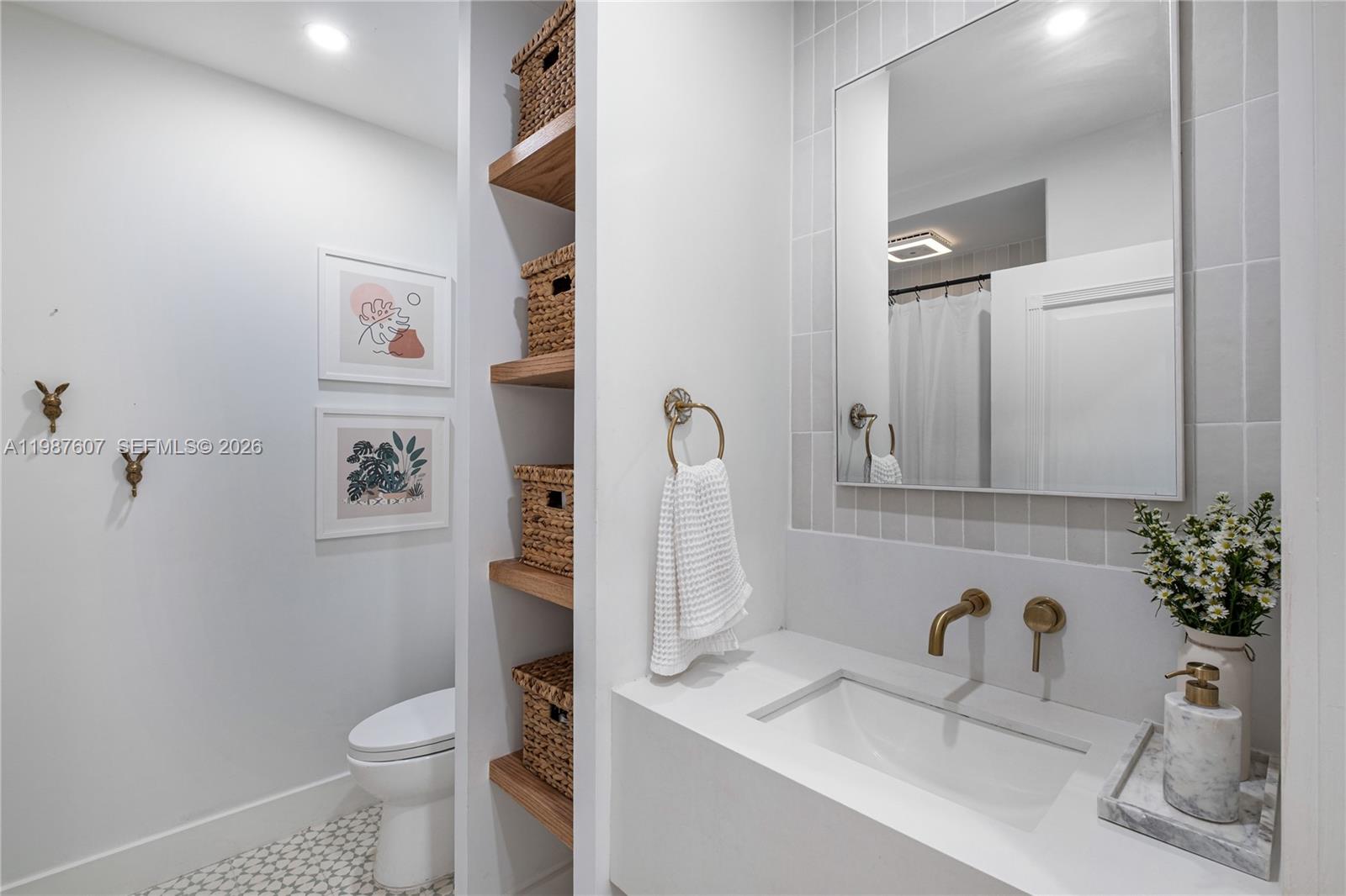 10235 SW 58th Ct Pinecrest, FL 33156