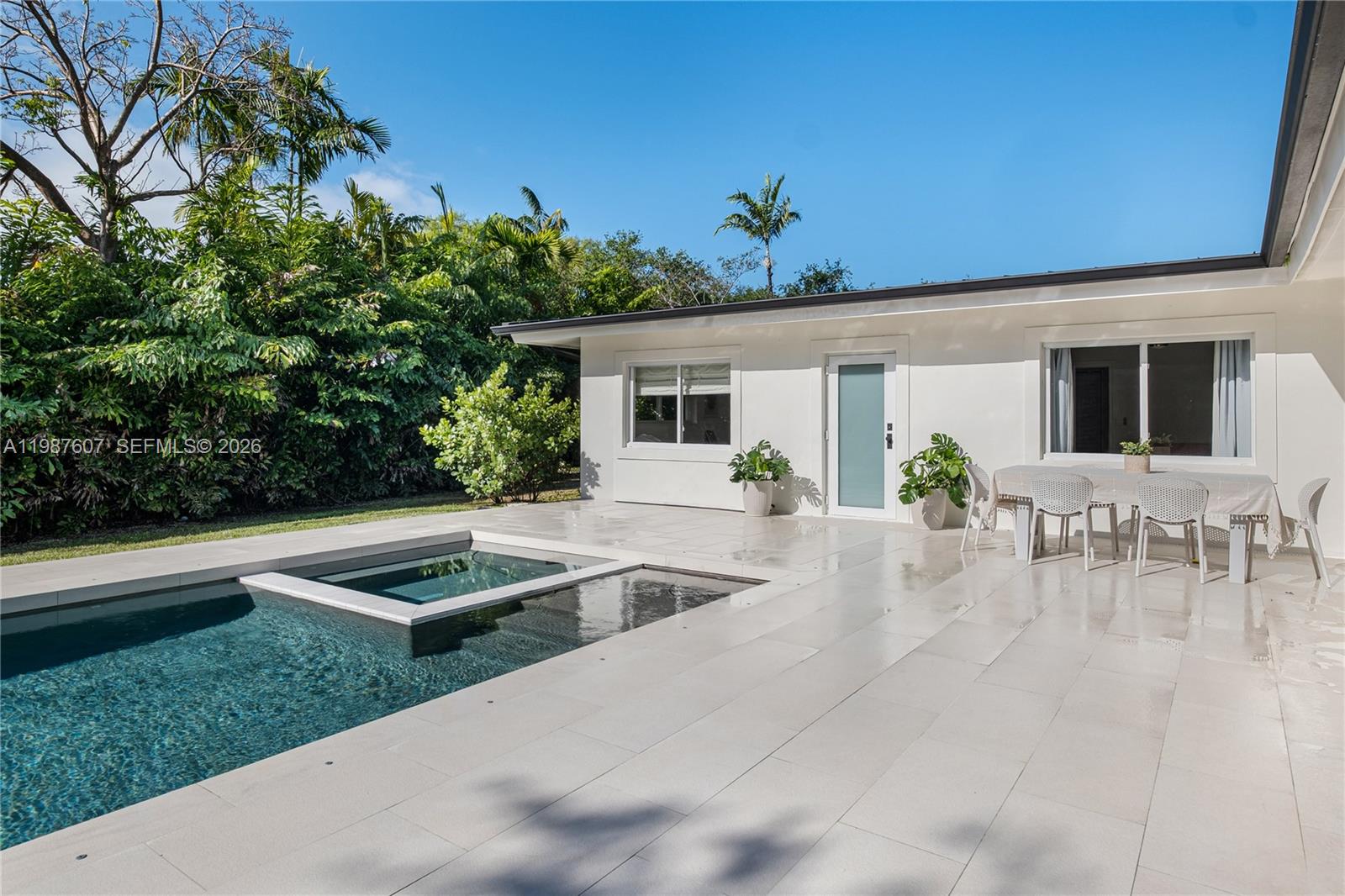 10235 SW 58th Ct Pinecrest, FL 33156