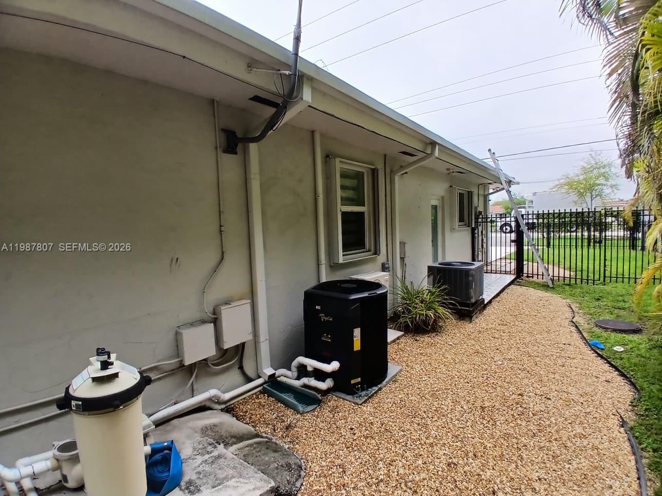 6421 SW 56th St South Miami, FL 33155