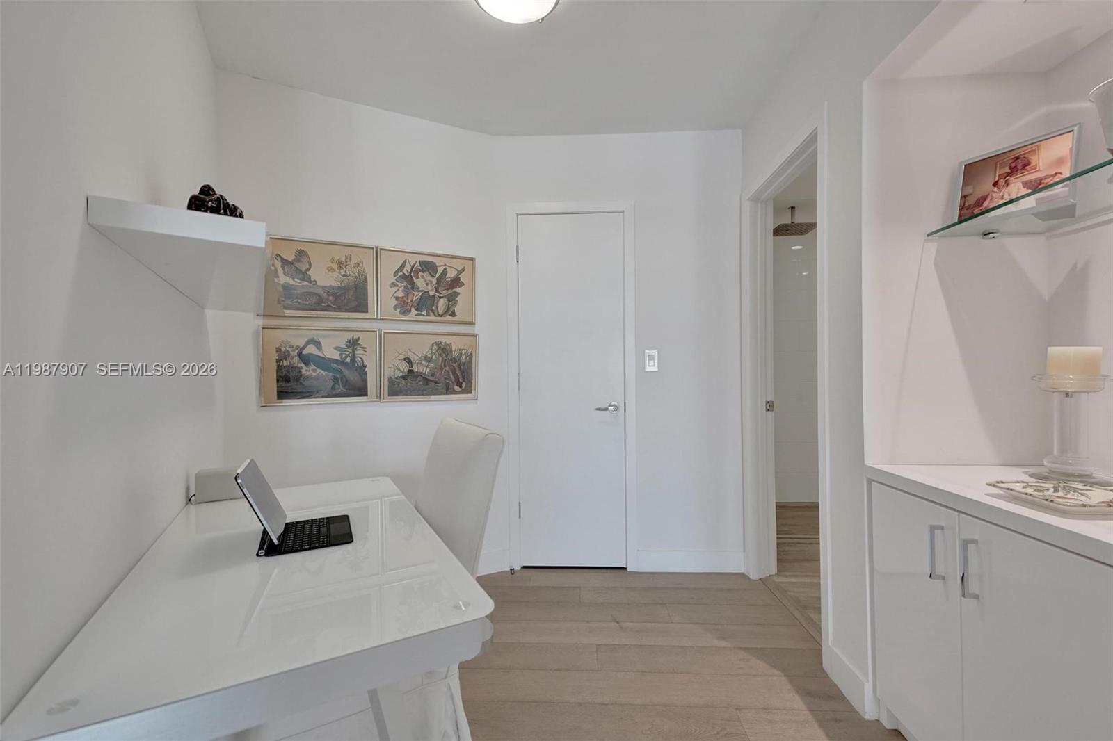 1121 Crandon Blvd #D1202 Key Biscayne, FL 33149