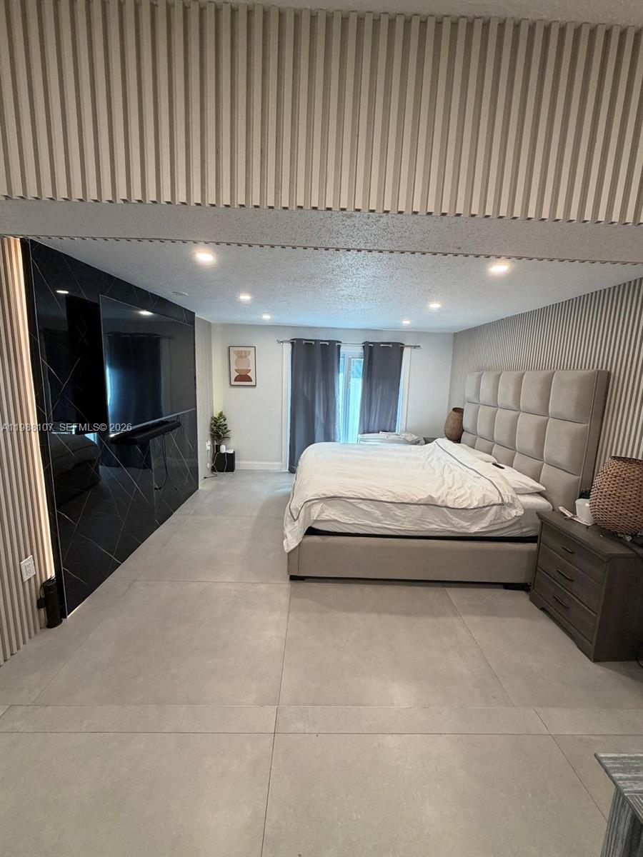 2810 Riverland Rd Fort Lauderdale, FL 33312