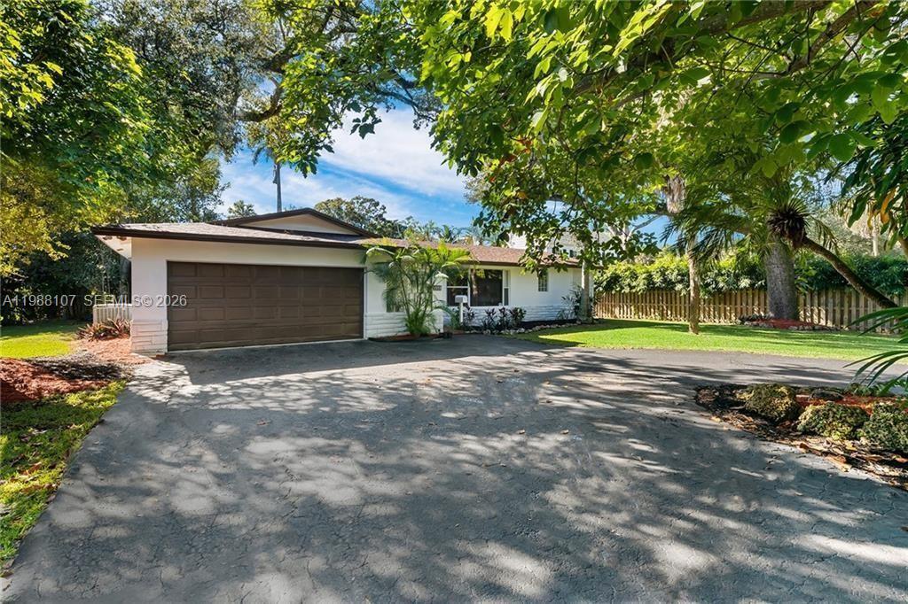 2810 Riverland Rd Fort Lauderdale, FL 33312