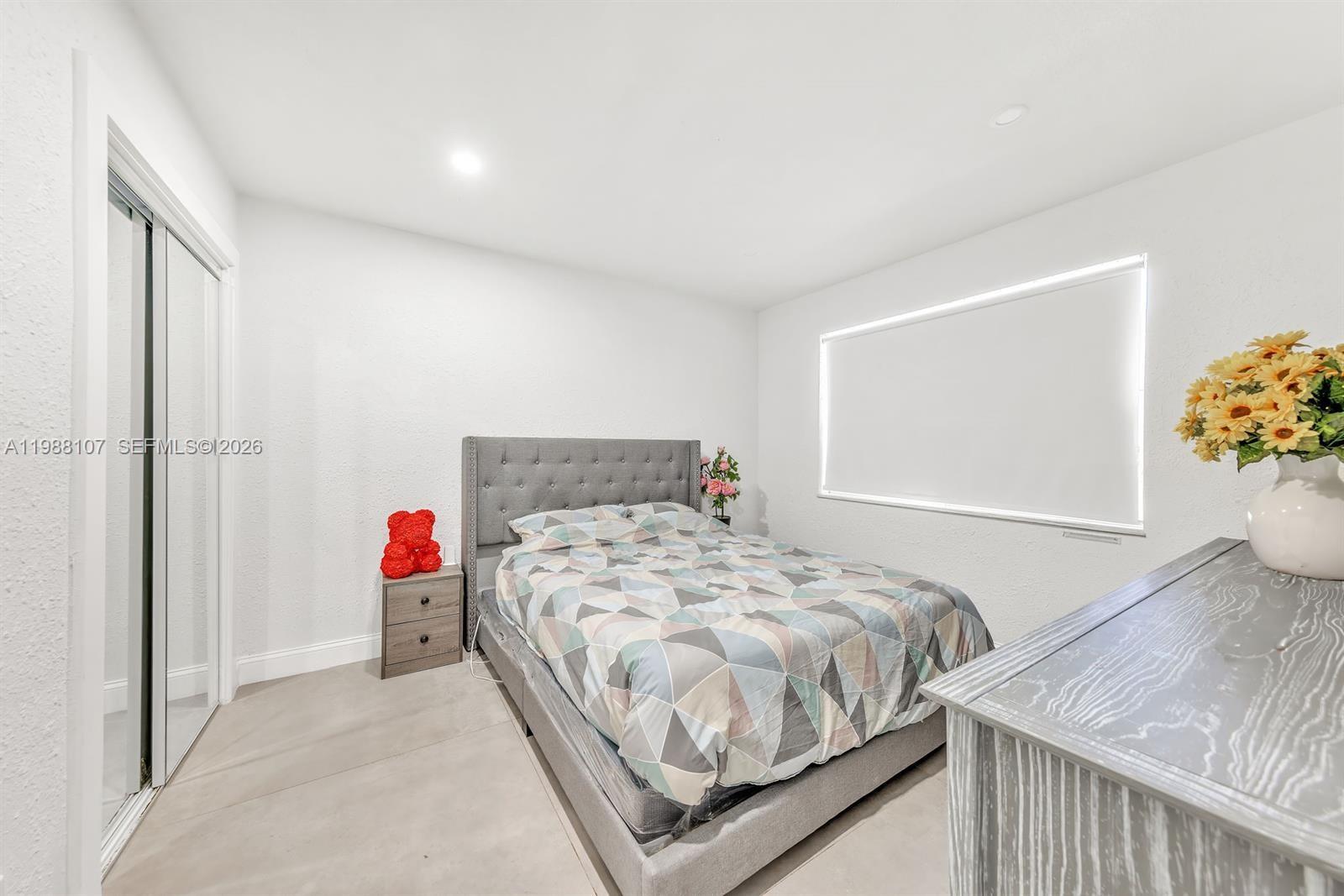 2810 Riverland Rd Fort Lauderdale, FL 33312