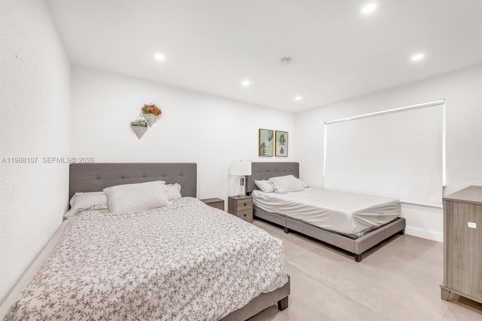 2810 Riverland Rd Fort Lauderdale, FL 33312