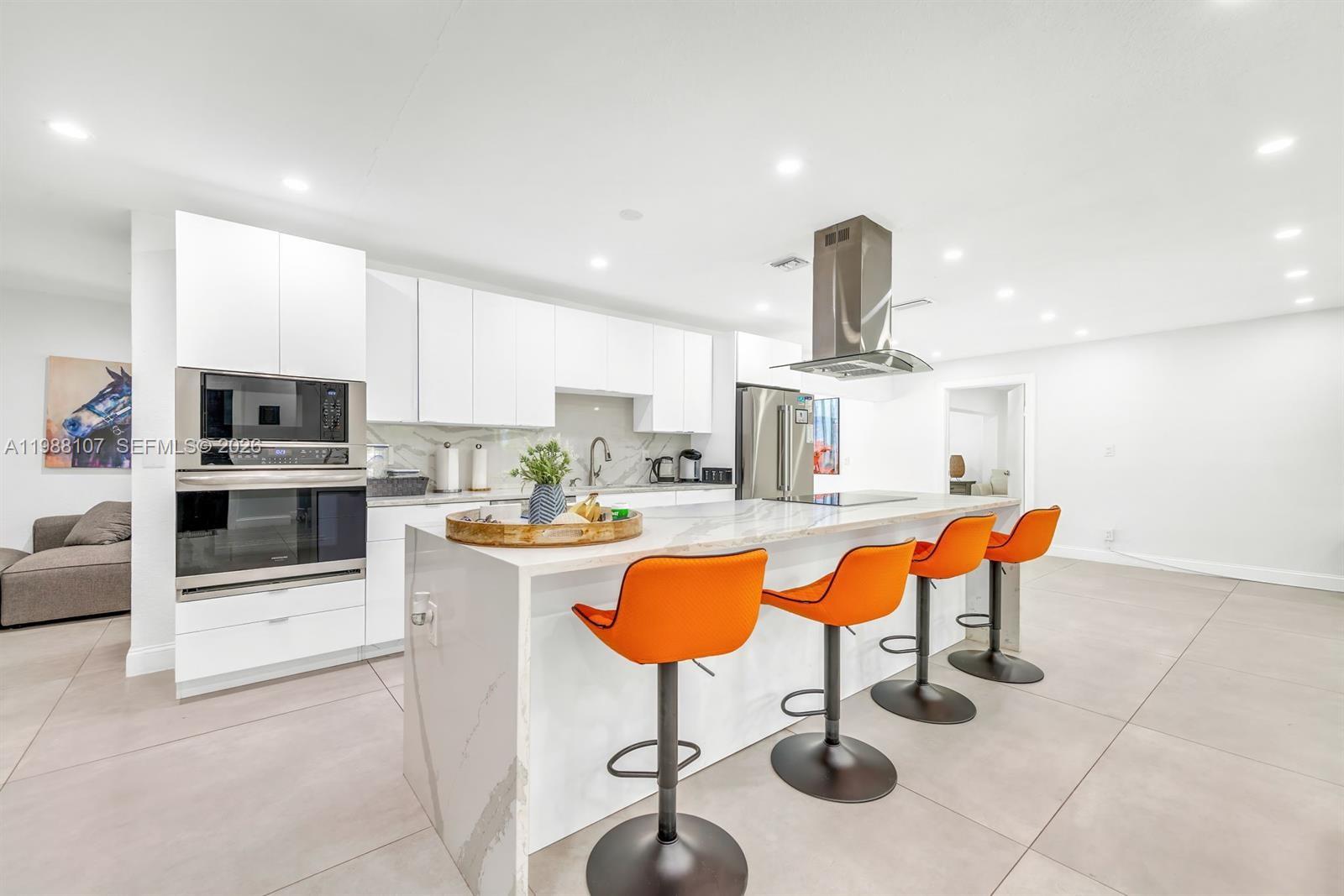 2810 Riverland Rd Fort Lauderdale, FL 33312