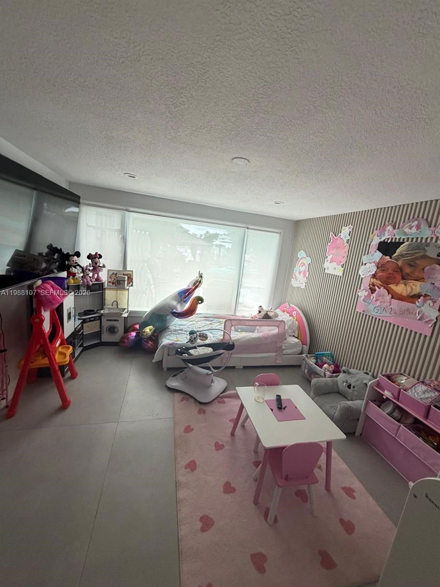 2810 Riverland Rd Fort Lauderdale, FL 33312