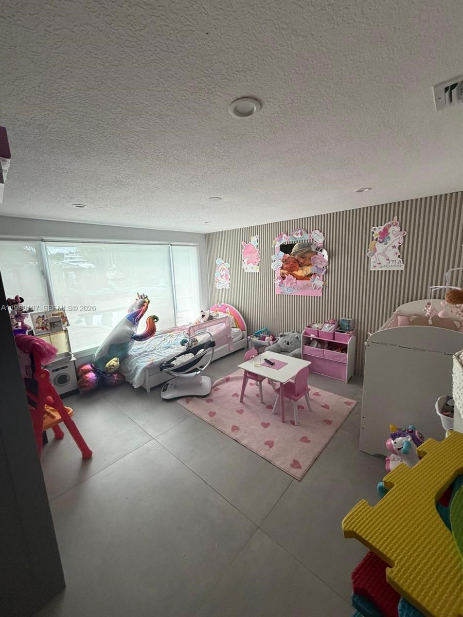 2810 Riverland Rd Fort Lauderdale, FL 33312