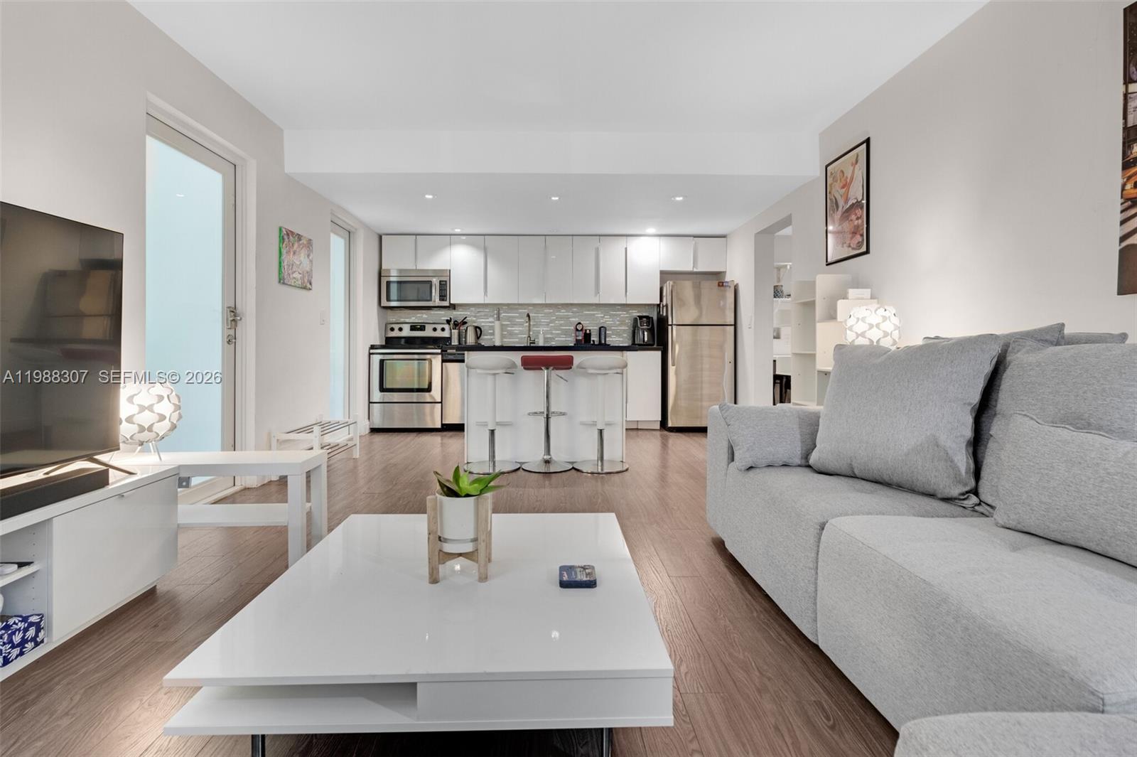 1117 Meridian Ave #5-1117 Miami Beach, FL 33139