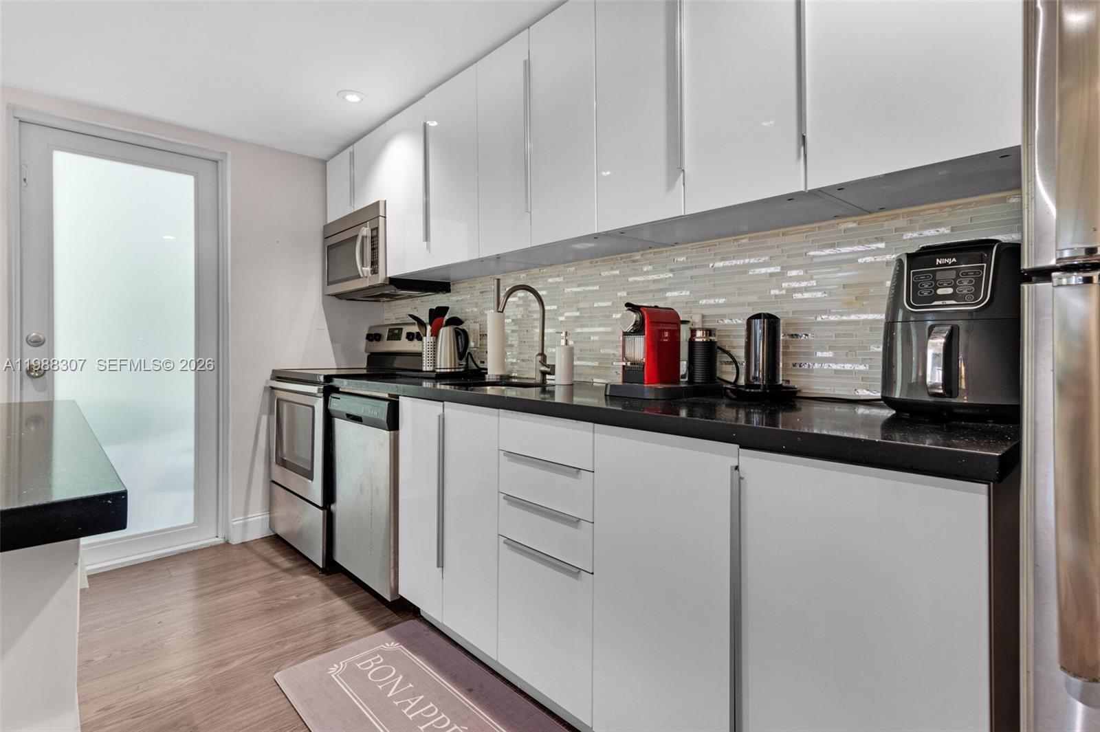 1117 Meridian Ave #5-1117 Miami Beach, FL 33139