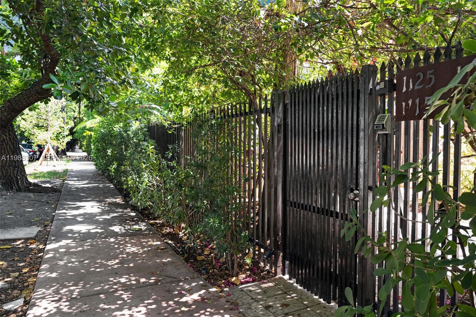 1117 Meridian Ave #5-1117 Miami Beach, FL 33139