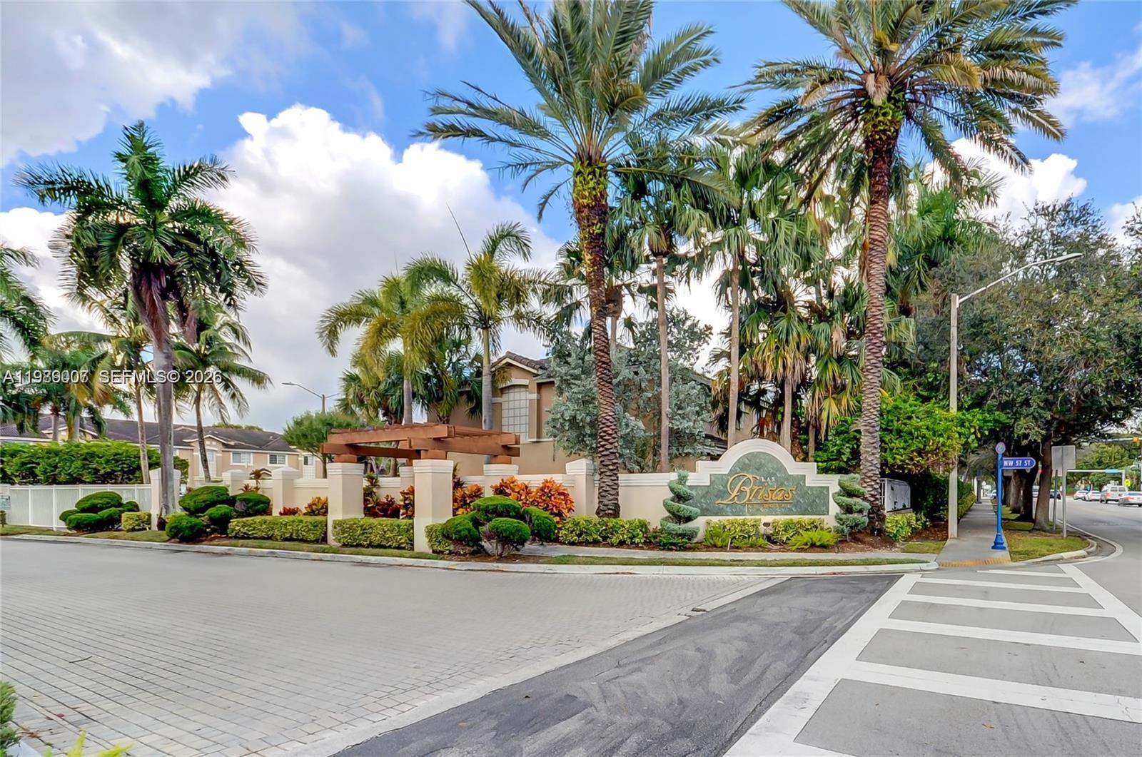 5725 NW 114th Path #106 Doral, FL 33178