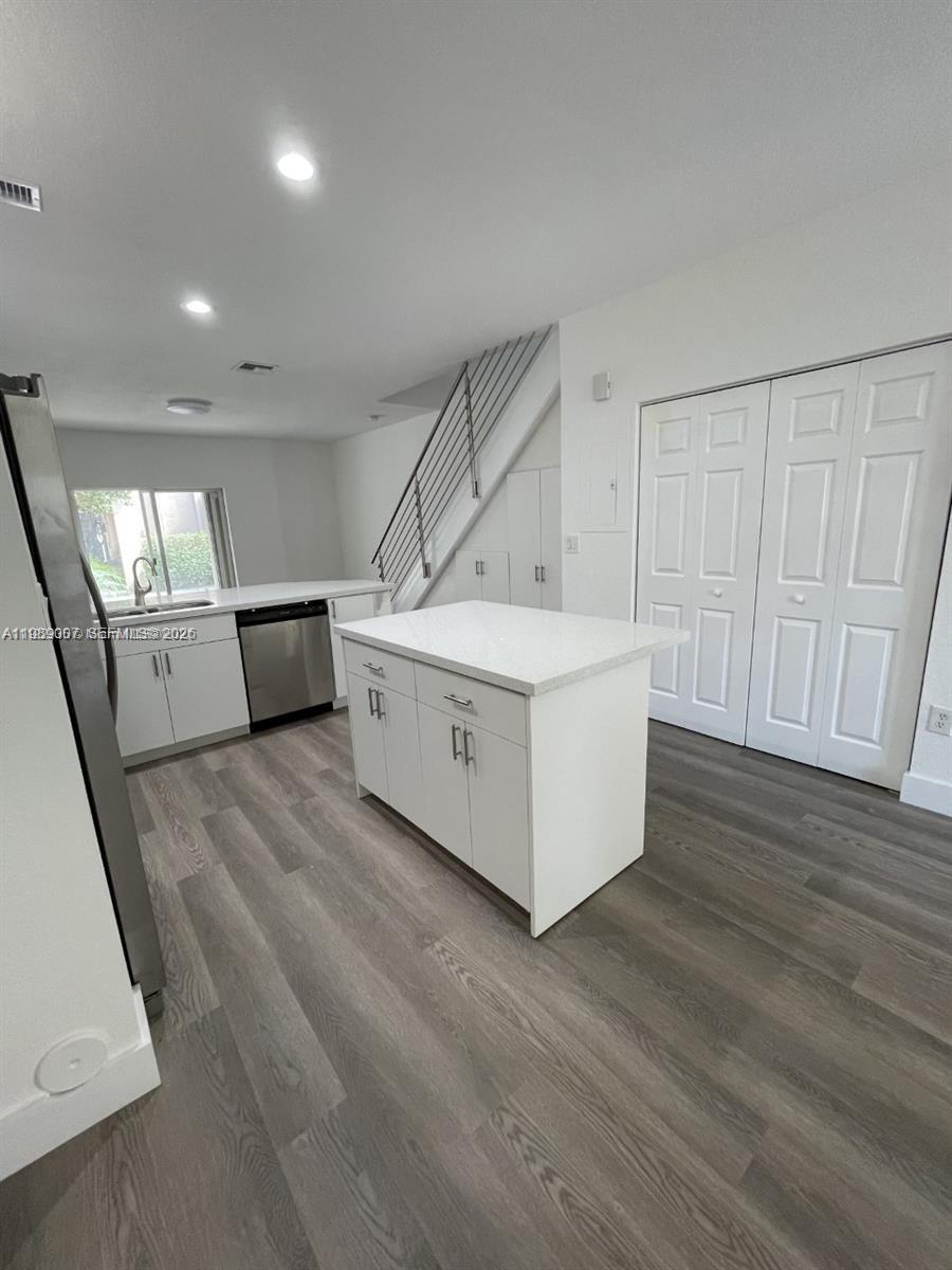 5725 NW 114th Path #106 Doral, FL 33178