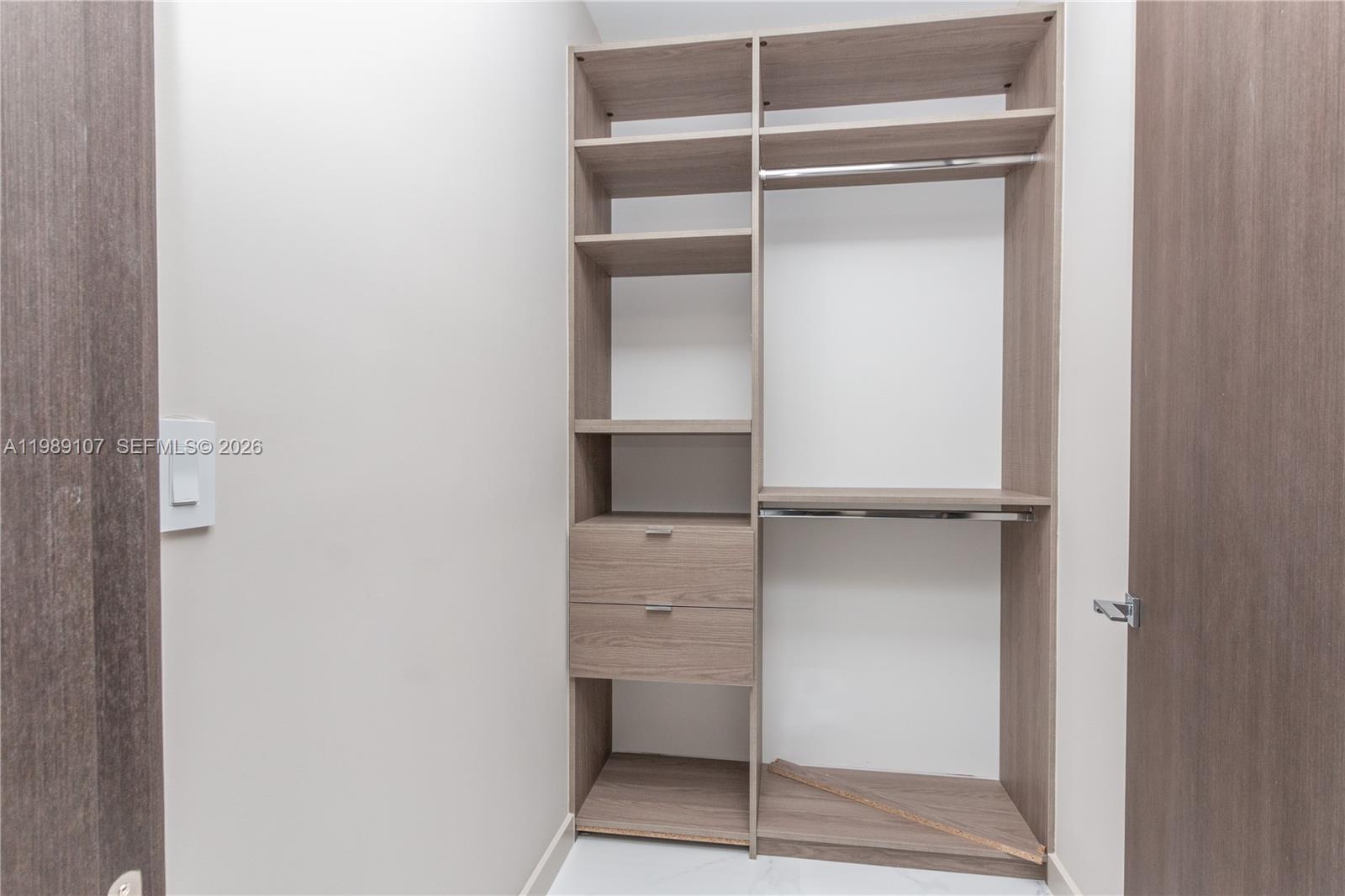 851 NE 1st Ave #PH 4611 Miami, FL 33132