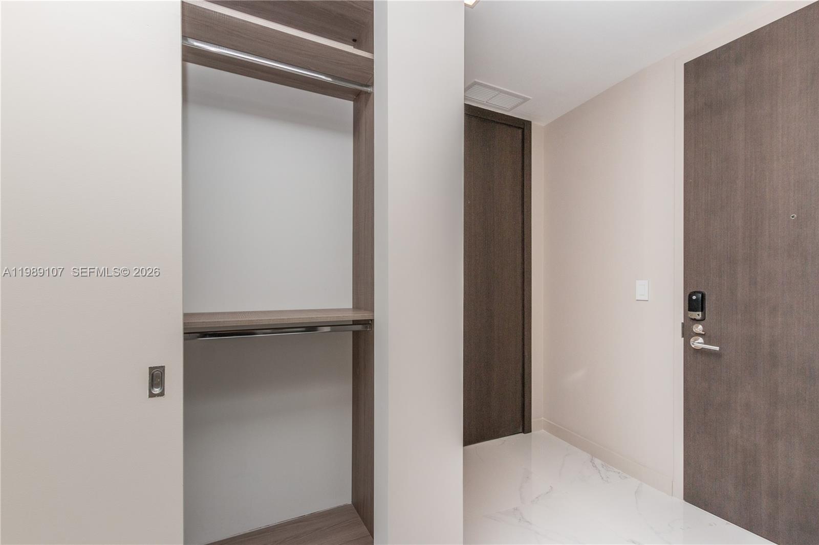 851 NE 1st Ave #PH 4611 Miami, FL 33132