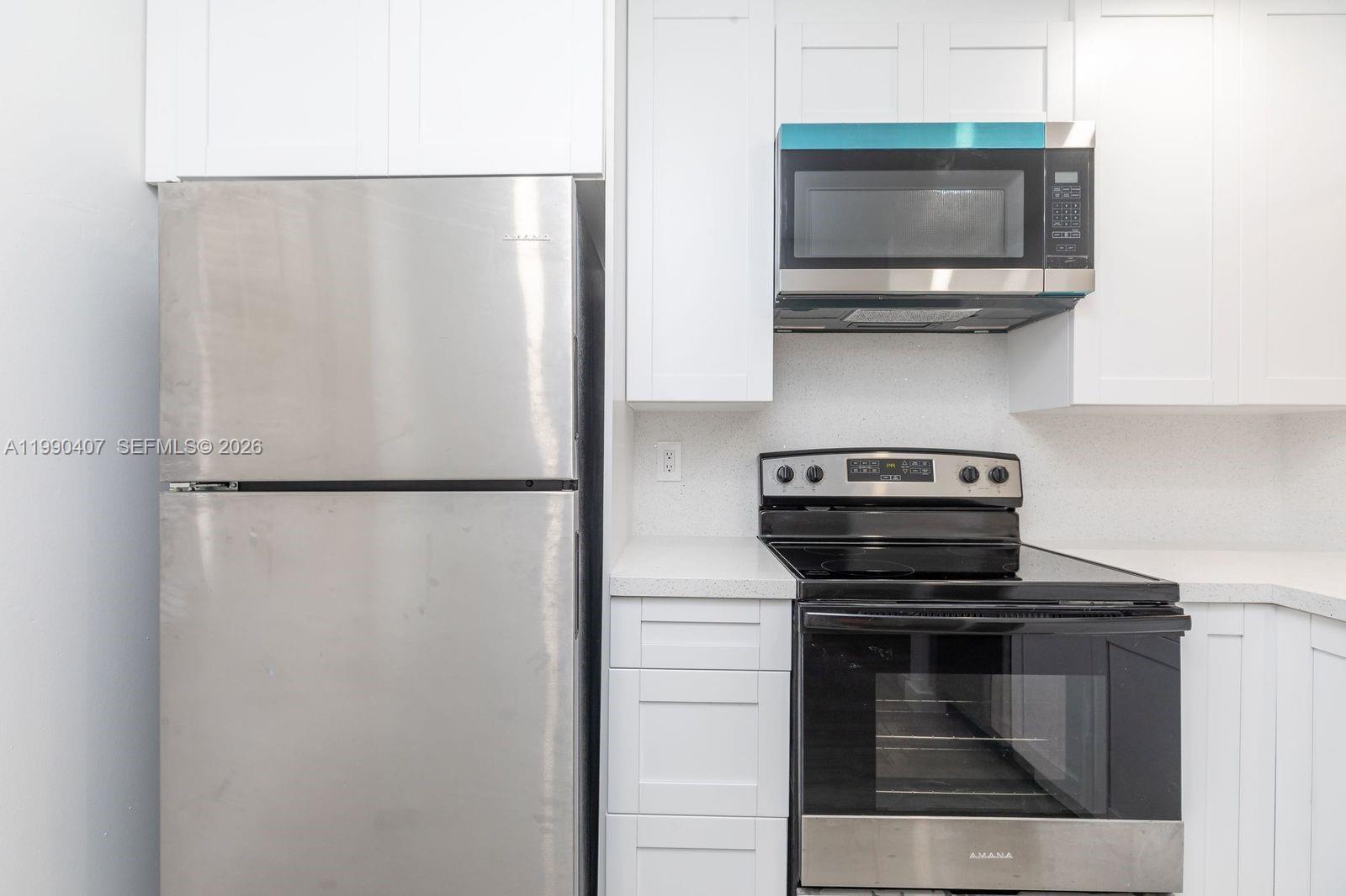 10330 NW 8th St #104 Pembroke Pines, FL 33026