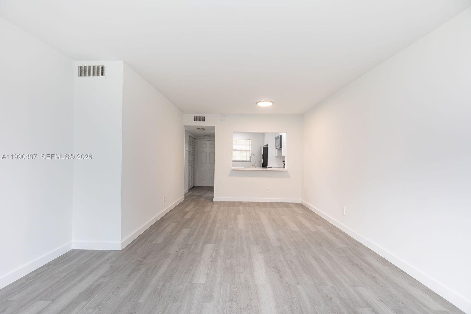 10330 NW 8th St #104 Pembroke Pines, FL 33026