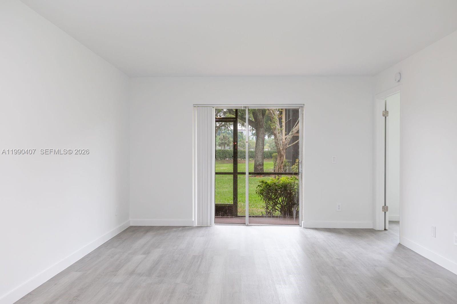 10330 NW 8th St #104 Pembroke Pines, FL 33026