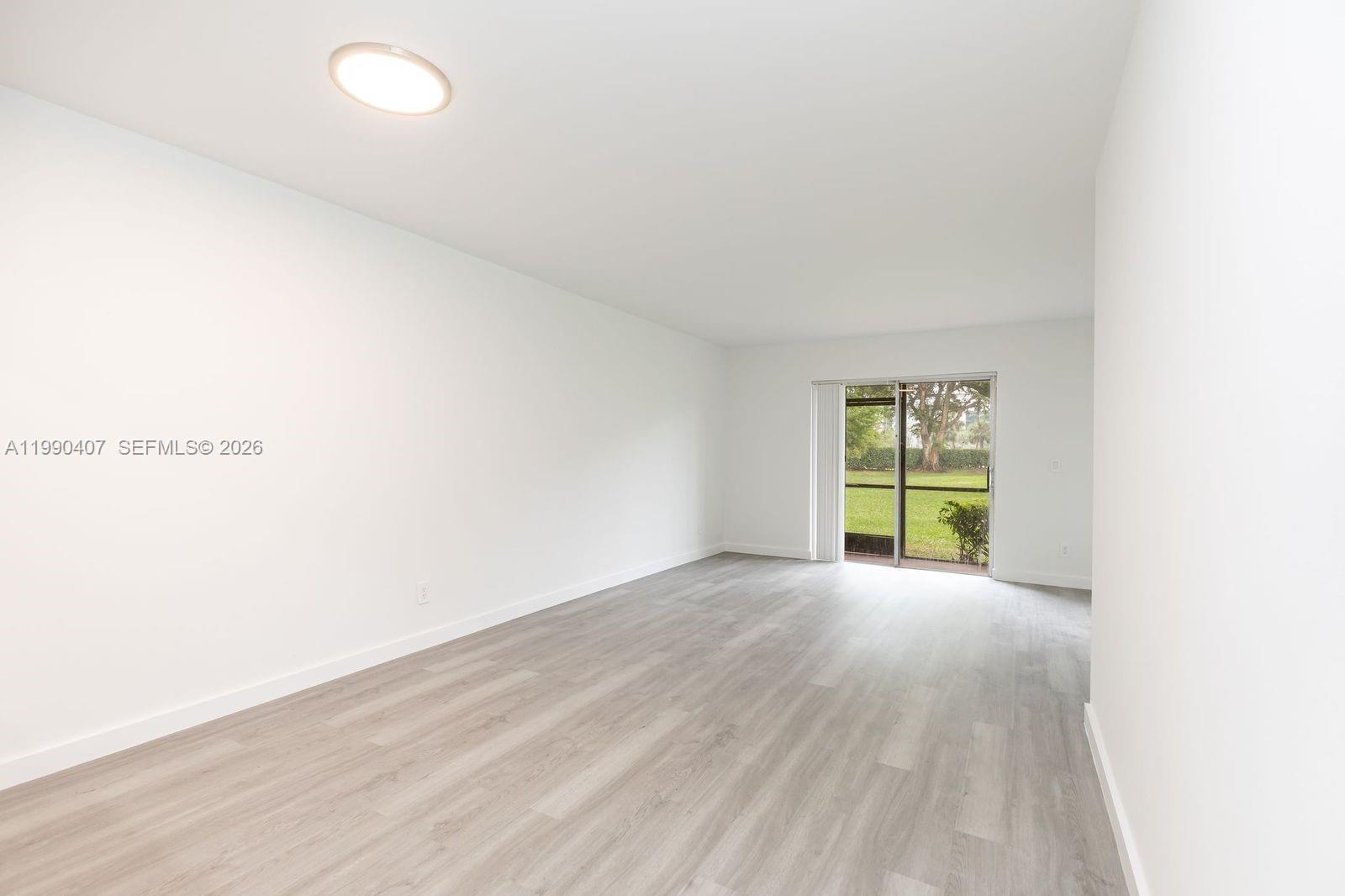 10330 NW 8th St #104 Pembroke Pines, FL 33026