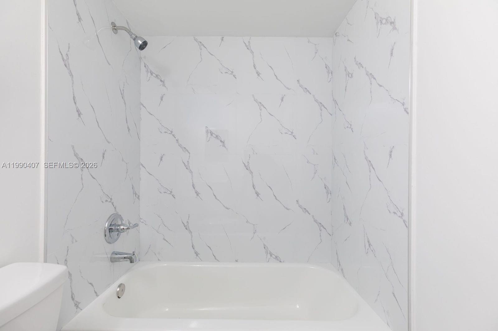 10330 NW 8th St #104 Pembroke Pines, FL 33026