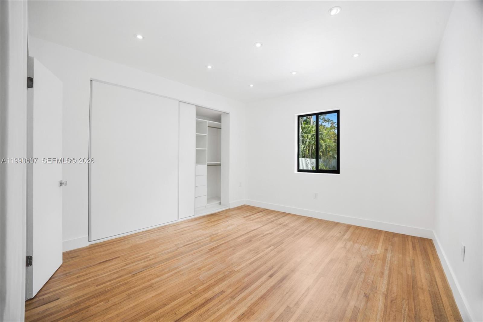 880 NE 72nd Ter Miami, FL 33138