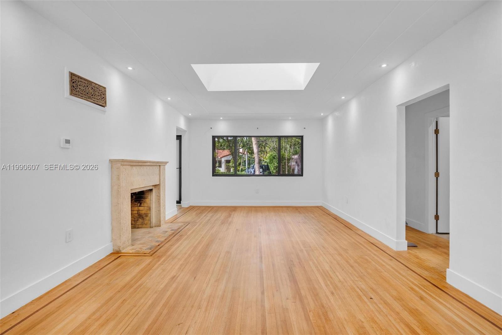 880 NE 72nd Ter Miami, FL 33138